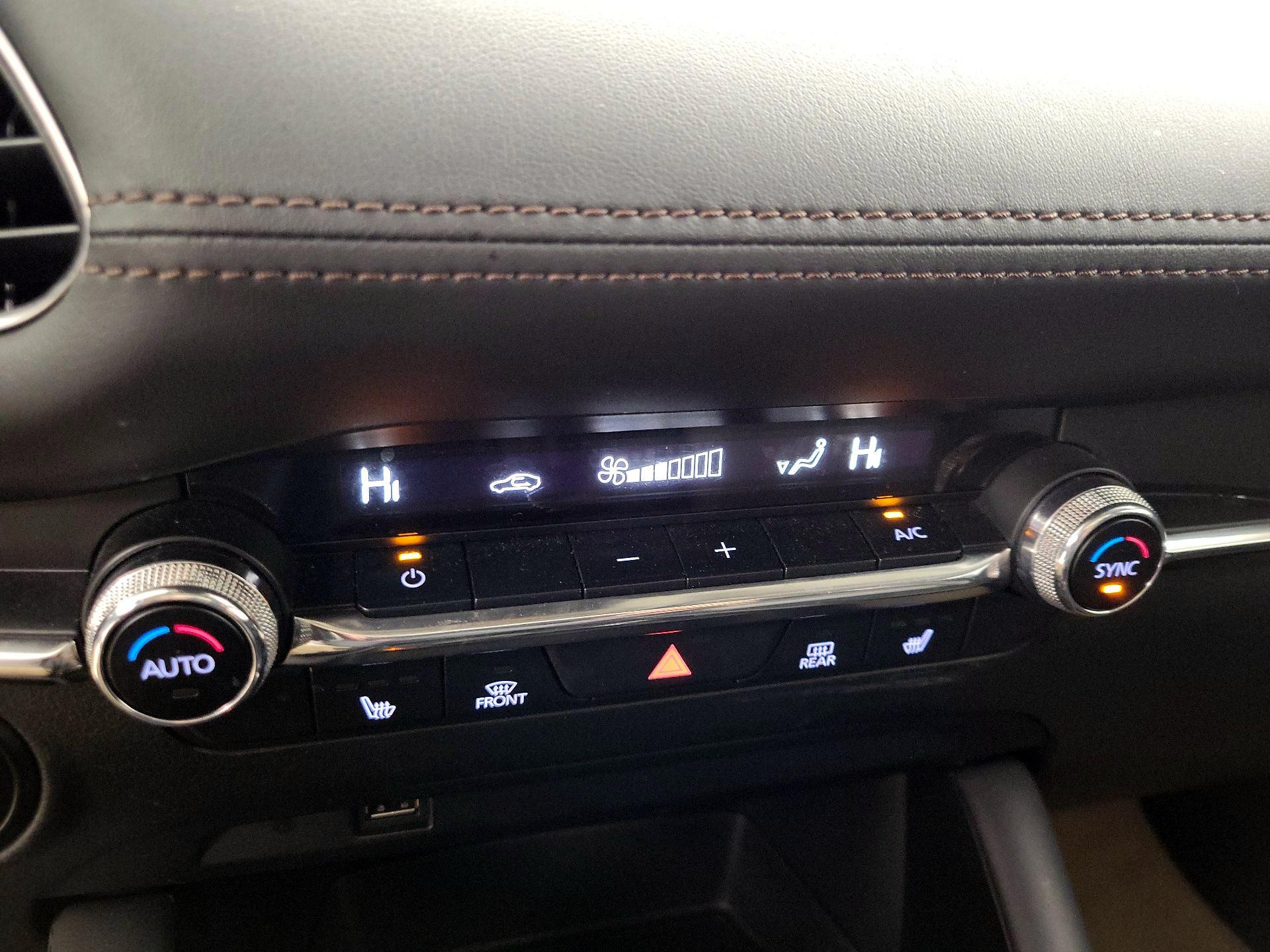 Thumbnail: 2021 Mazda Mazda3 - 16