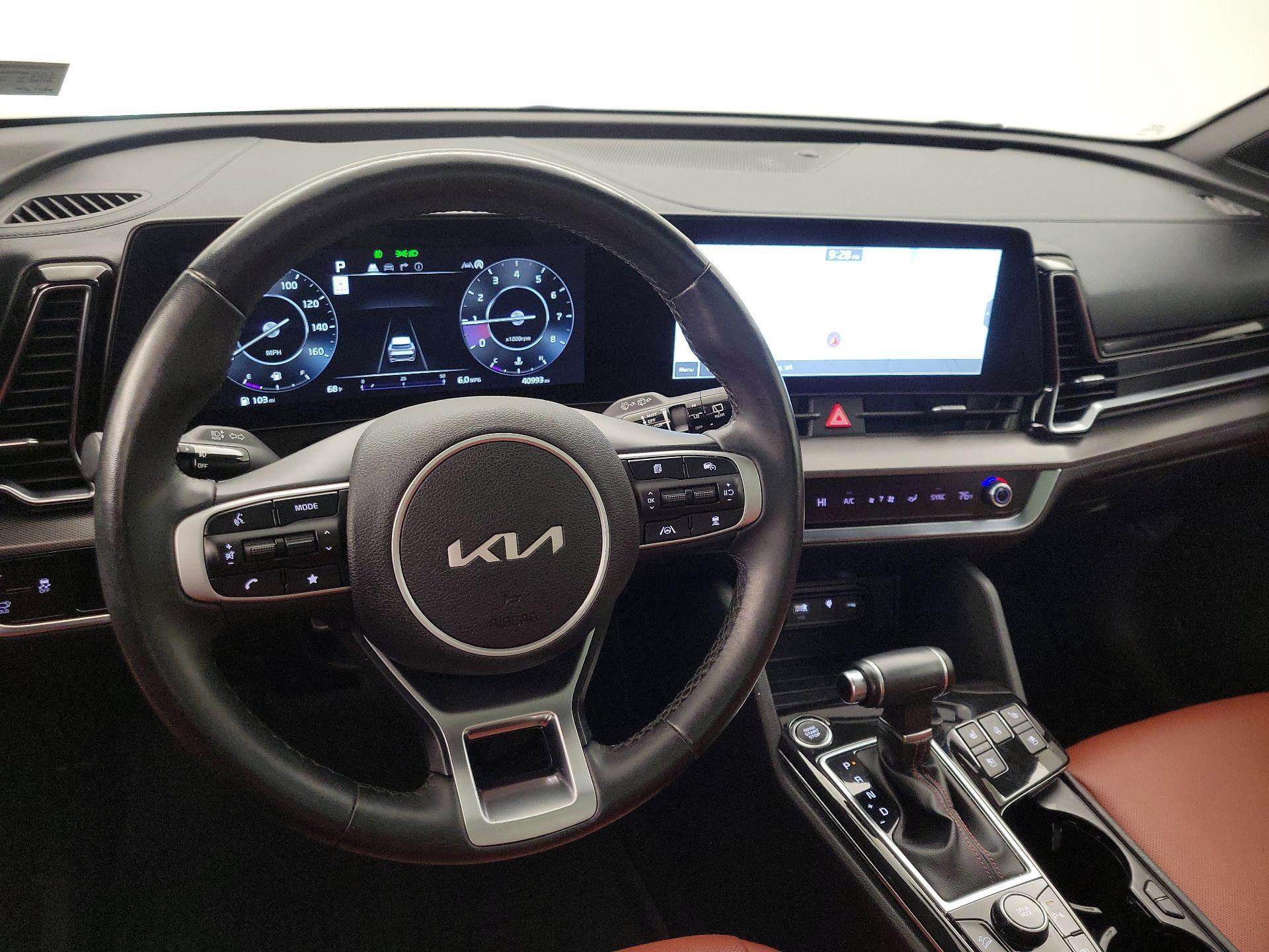 Thumbnail: 2023 Kia Sportage - 9