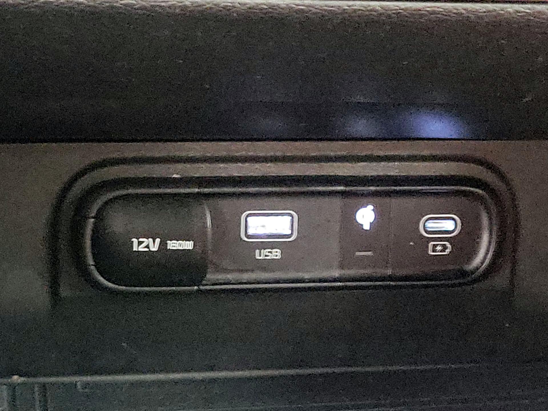 Thumbnail: 2023 Kia Sportage - 19