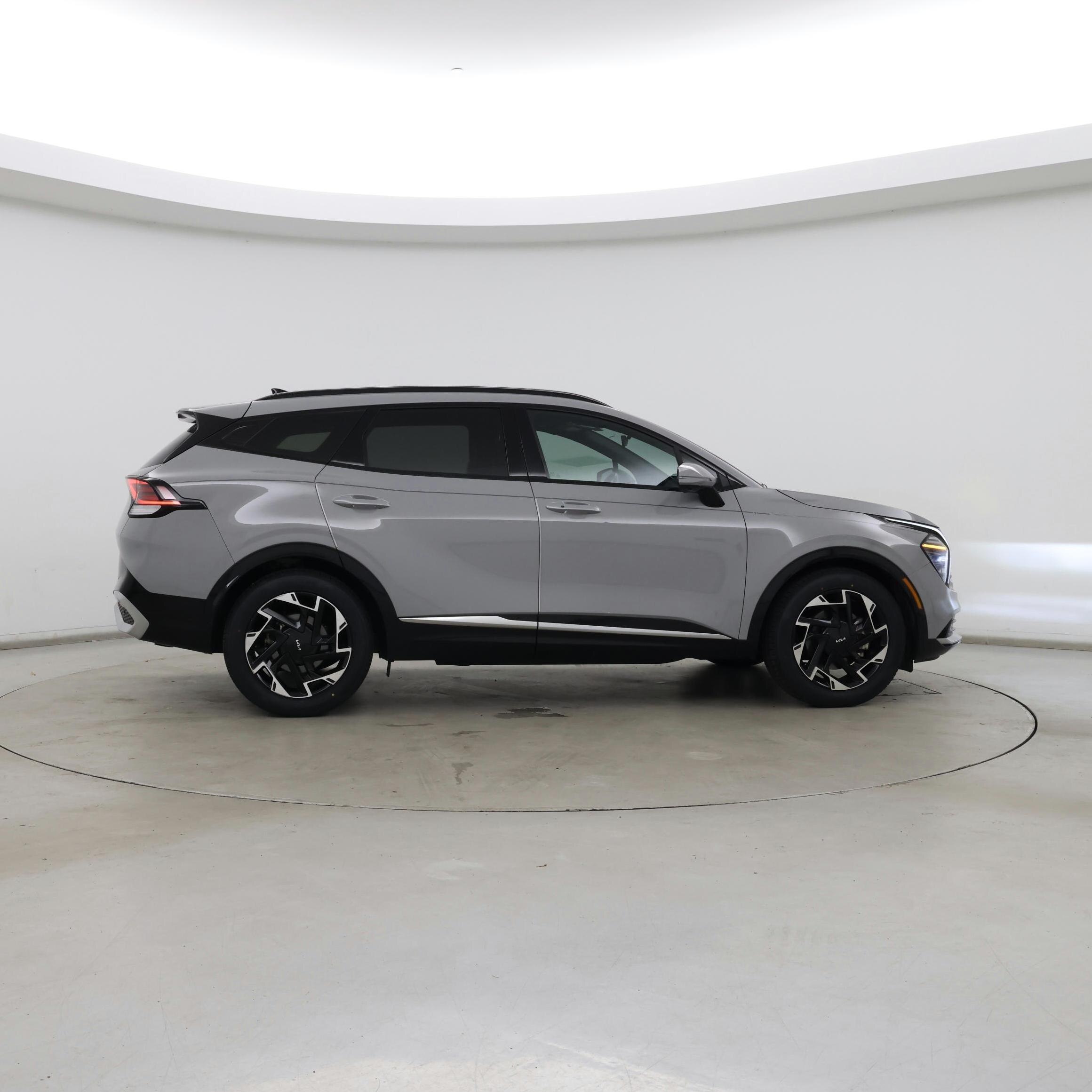 Thumbnail: 2023 Kia Sportage - 7