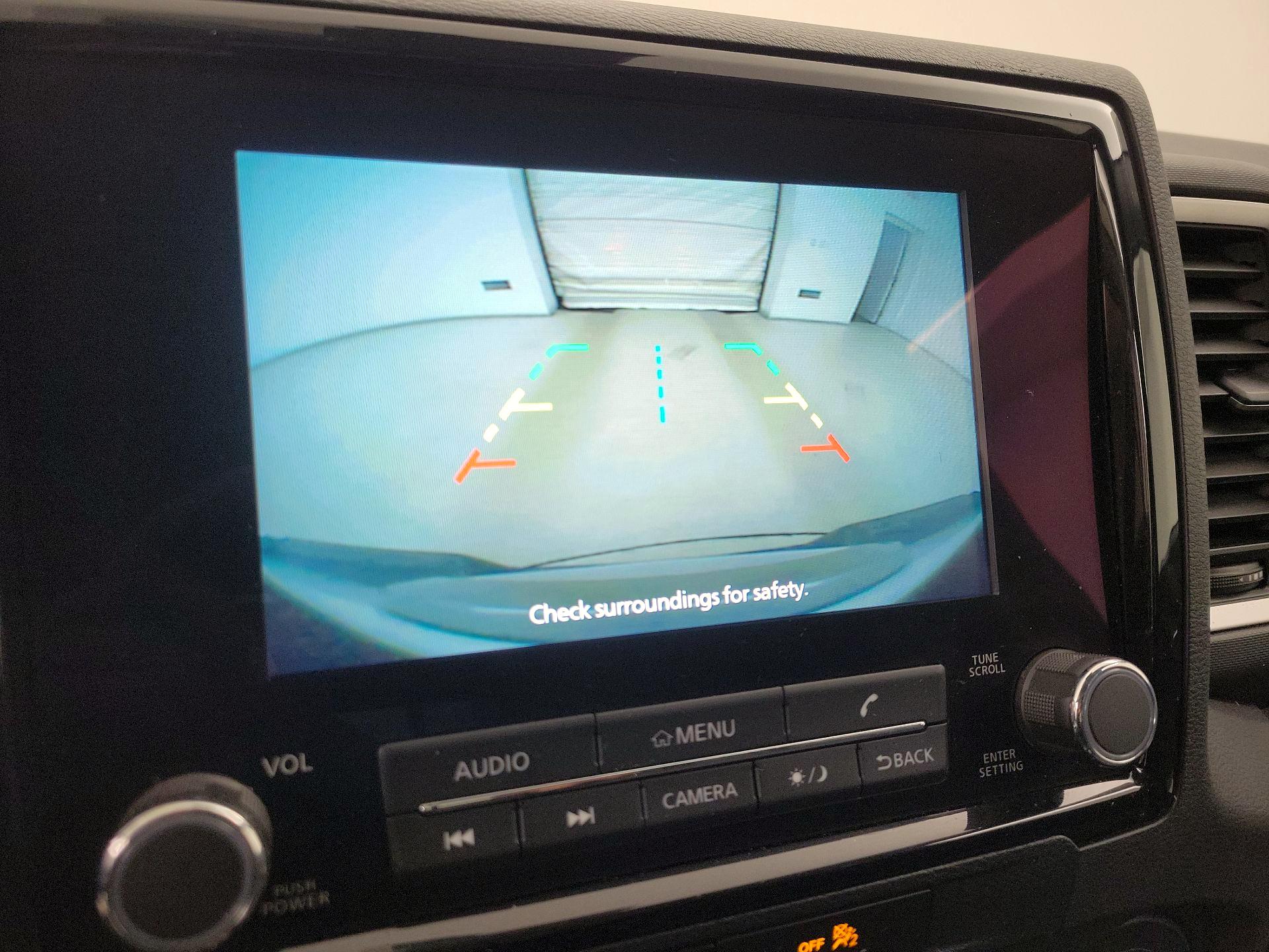 Thumbnail: 2022 Nissan Frontier - 14