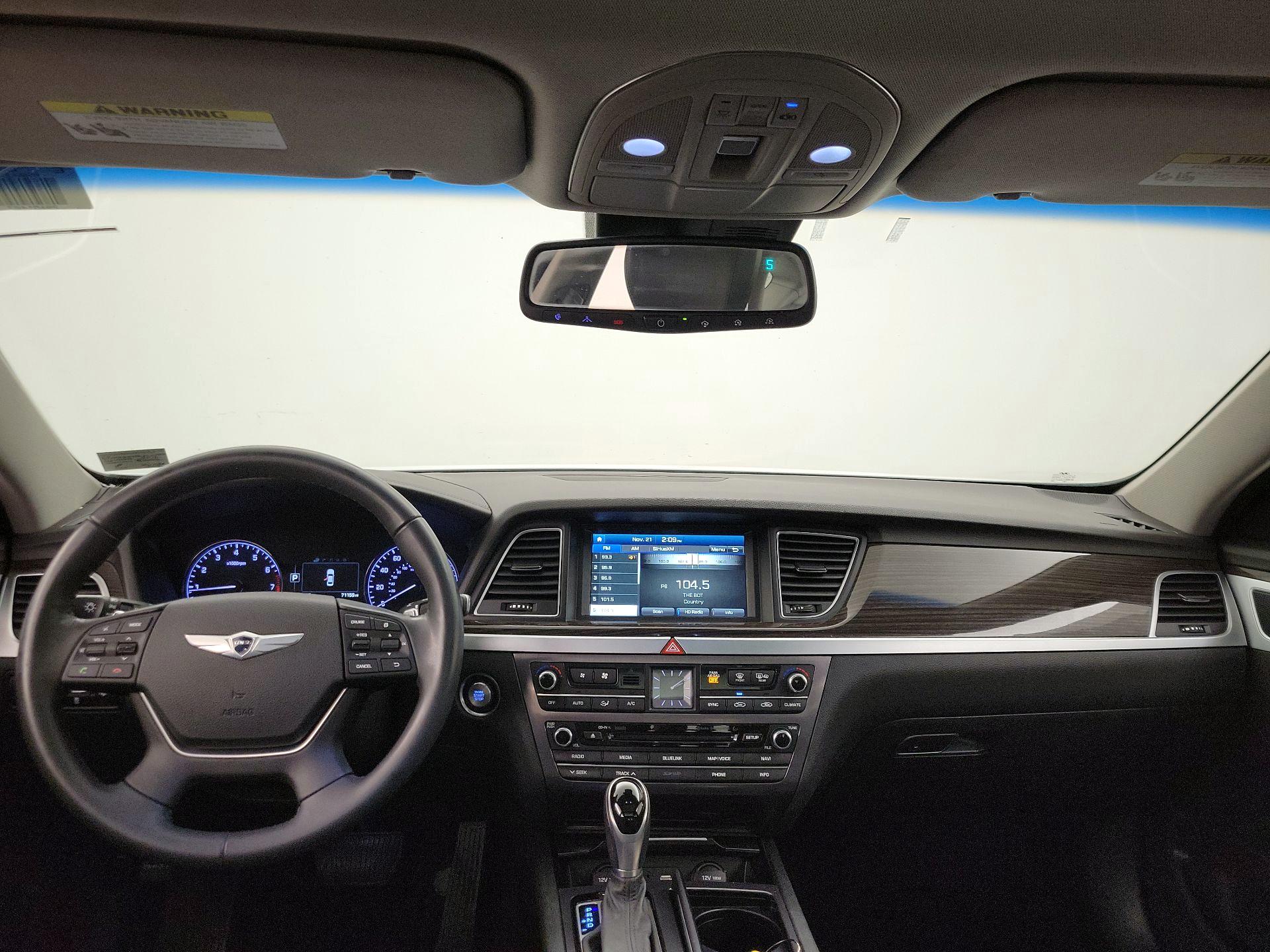 Thumbnail: 2016 Hyundai Genesis - 9