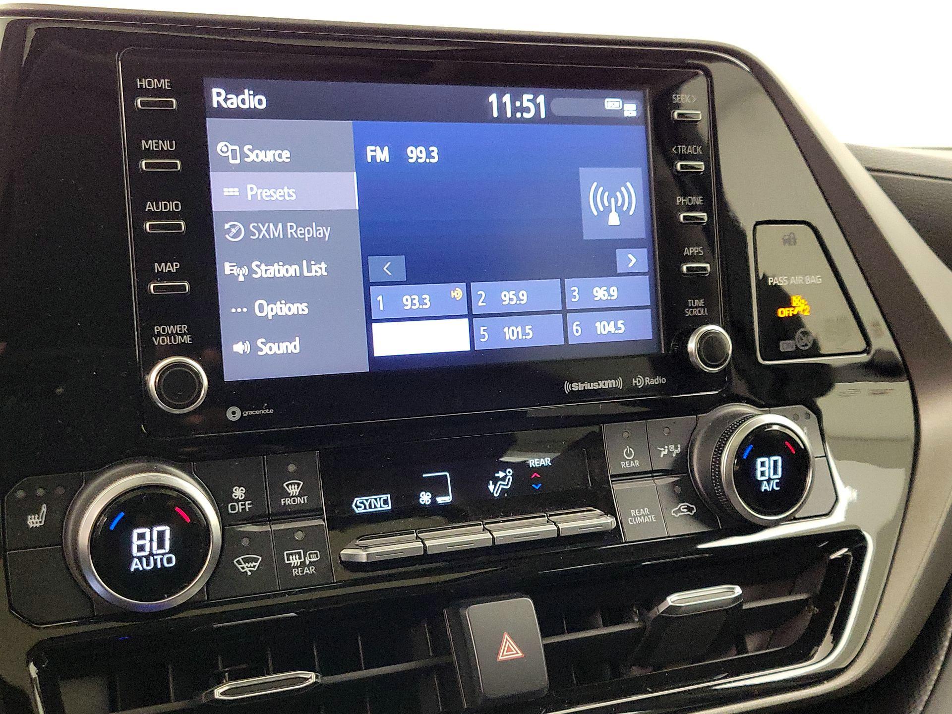 Thumbnail: 2020 Toyota Highlander - 15