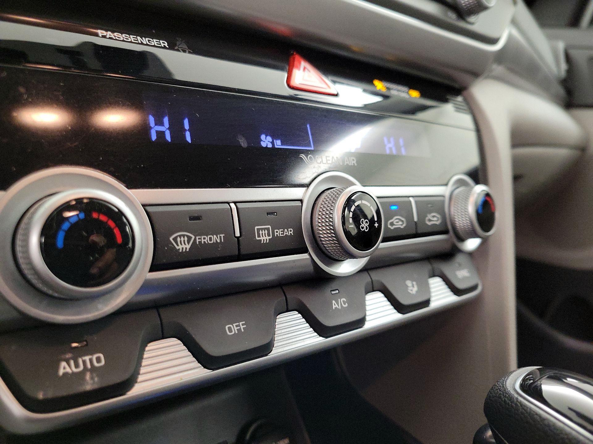 Thumbnail: 2020 Hyundai Elantra - 16