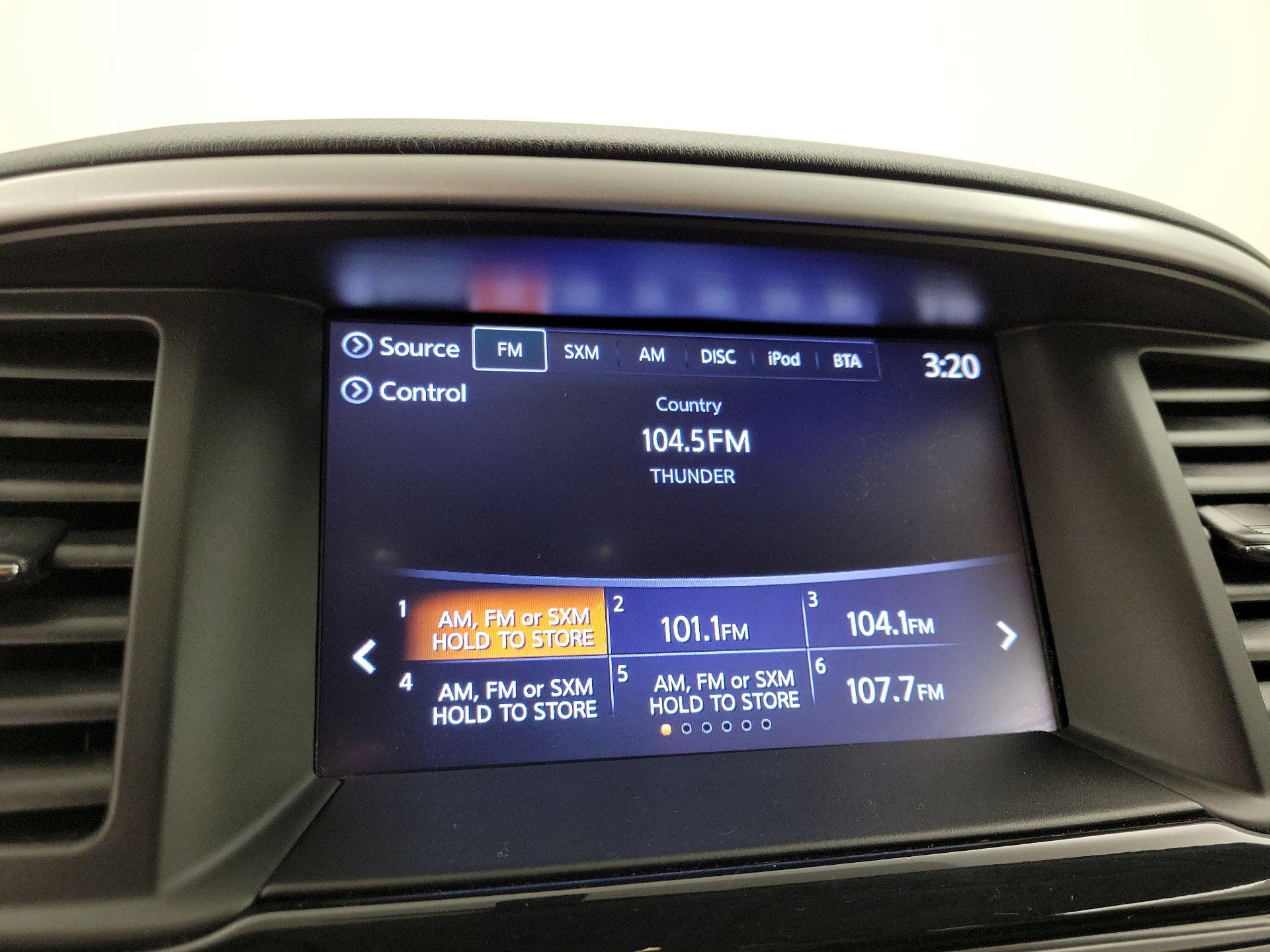 Thumbnail: 2019 Nissan Pathfinder - 15