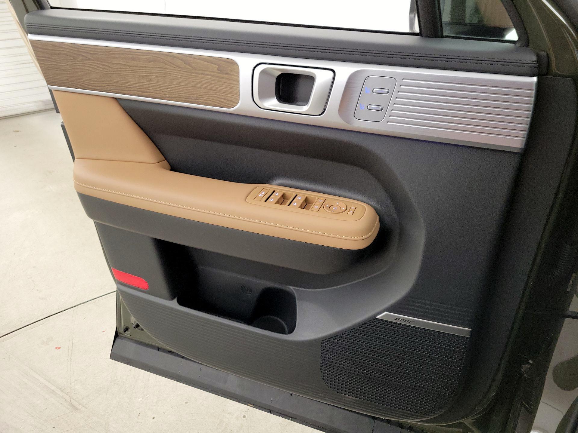 Thumbnail: 2025 Hyundai Santa Fe - 12