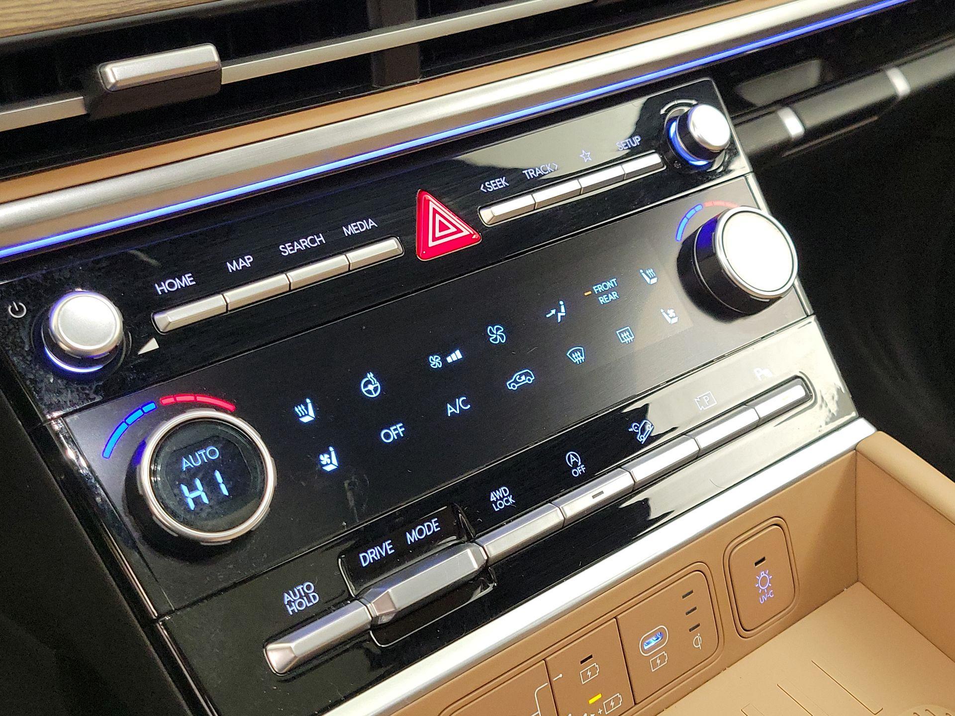 Thumbnail: 2025 Hyundai Santa Fe - 16