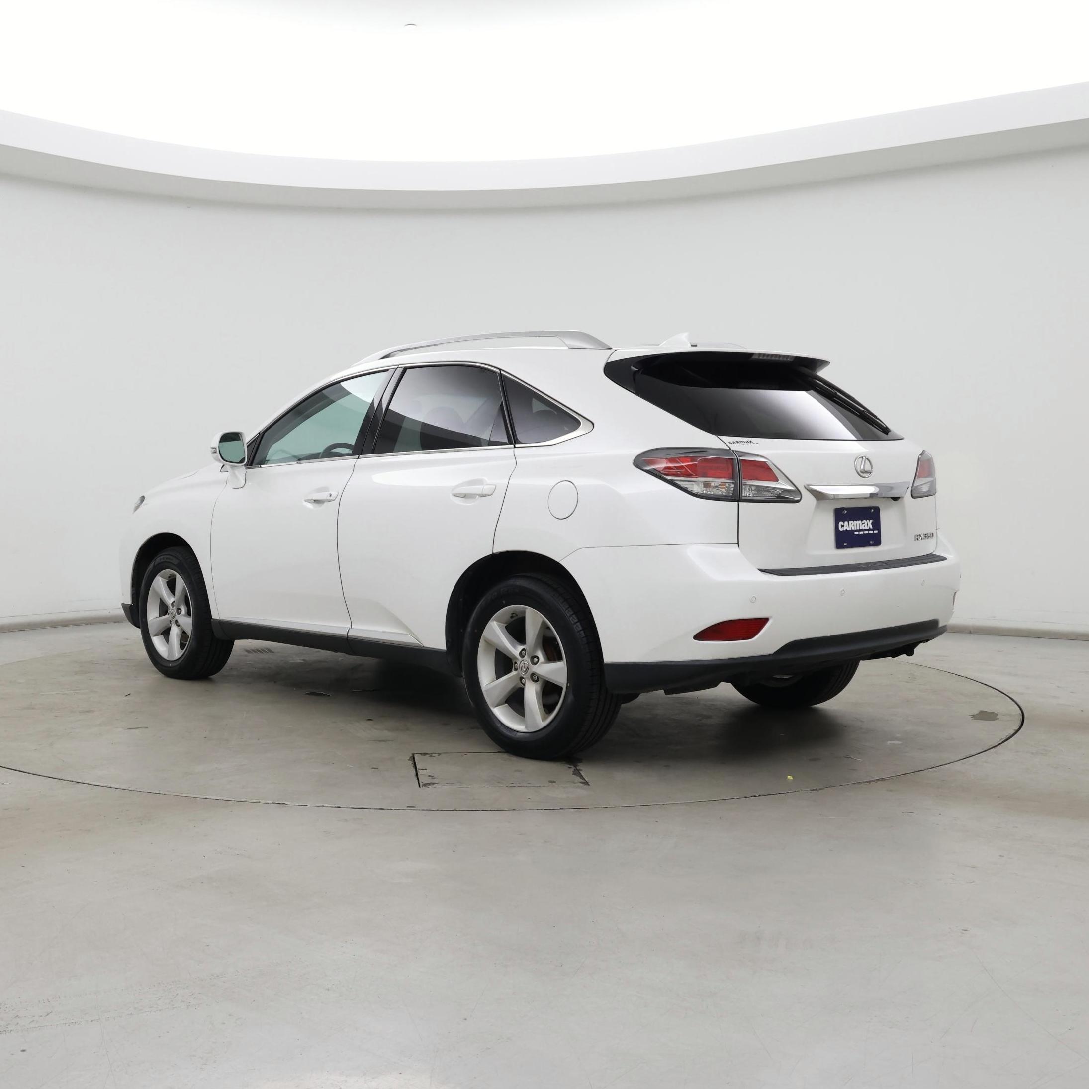 Thumbnail: 2015 Lexus RX - 2