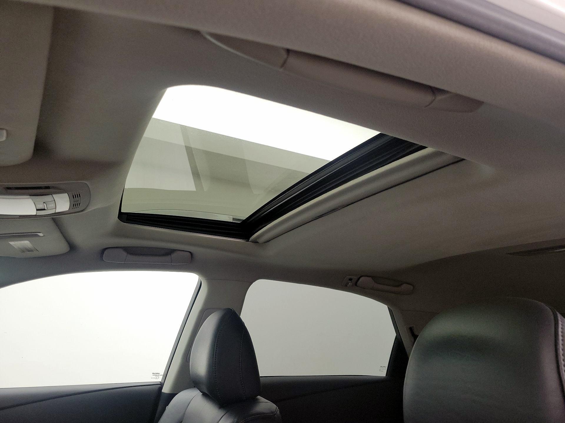 Thumbnail: 2015 Lexus RX - 19