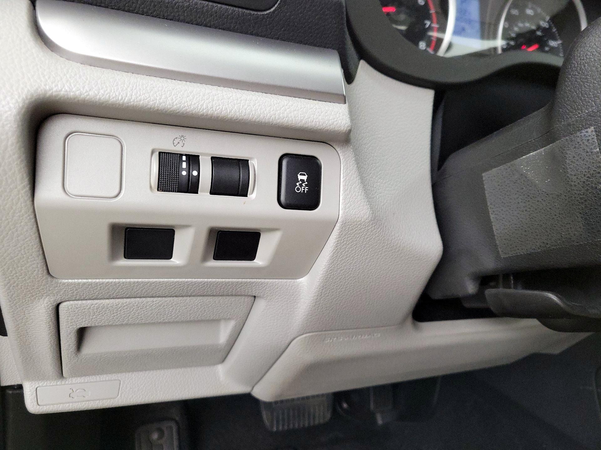 Thumbnail: 2017 Subaru Forester - 13