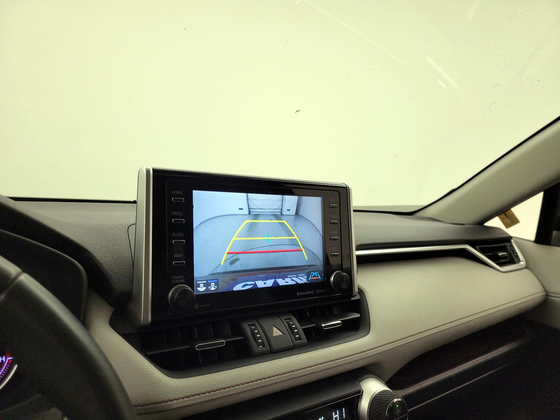 Thumbnail: 2019 Toyota RAV4 - 15