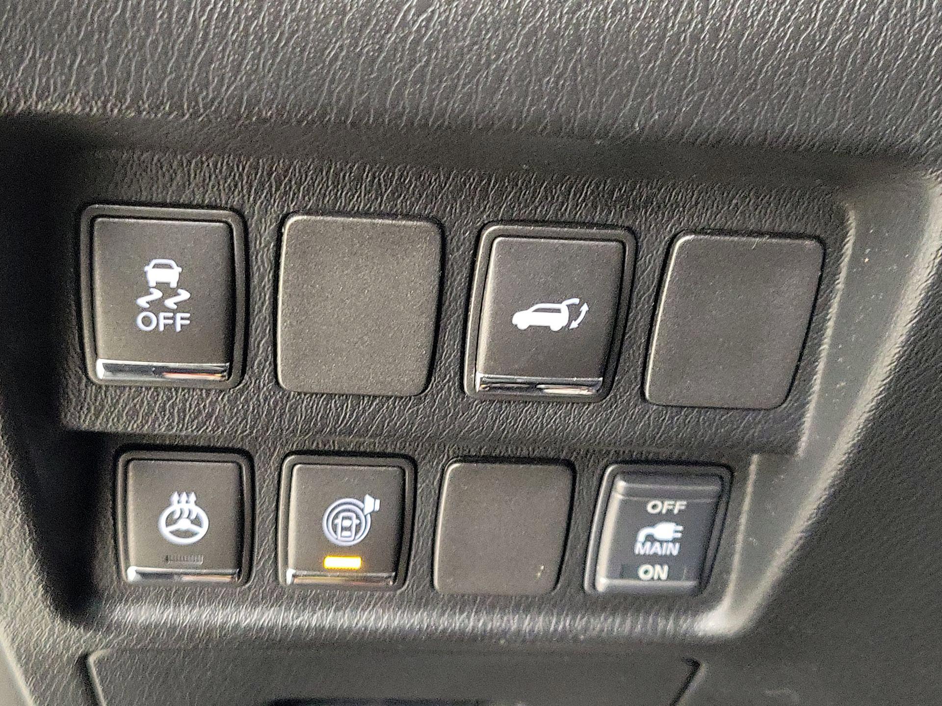 Thumbnail: 2019 INFINITI QX60 - 13