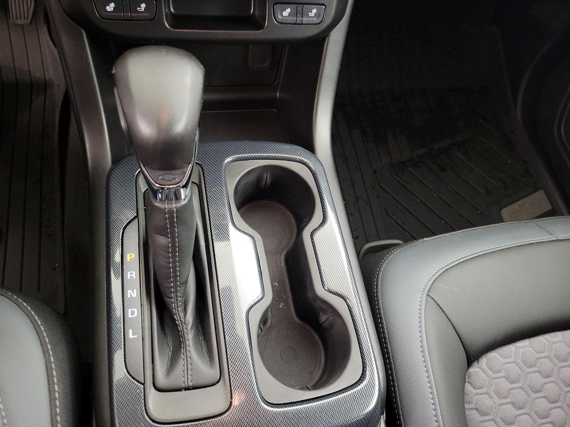 Thumbnail: 2022 Chevrolet Colorado - 17