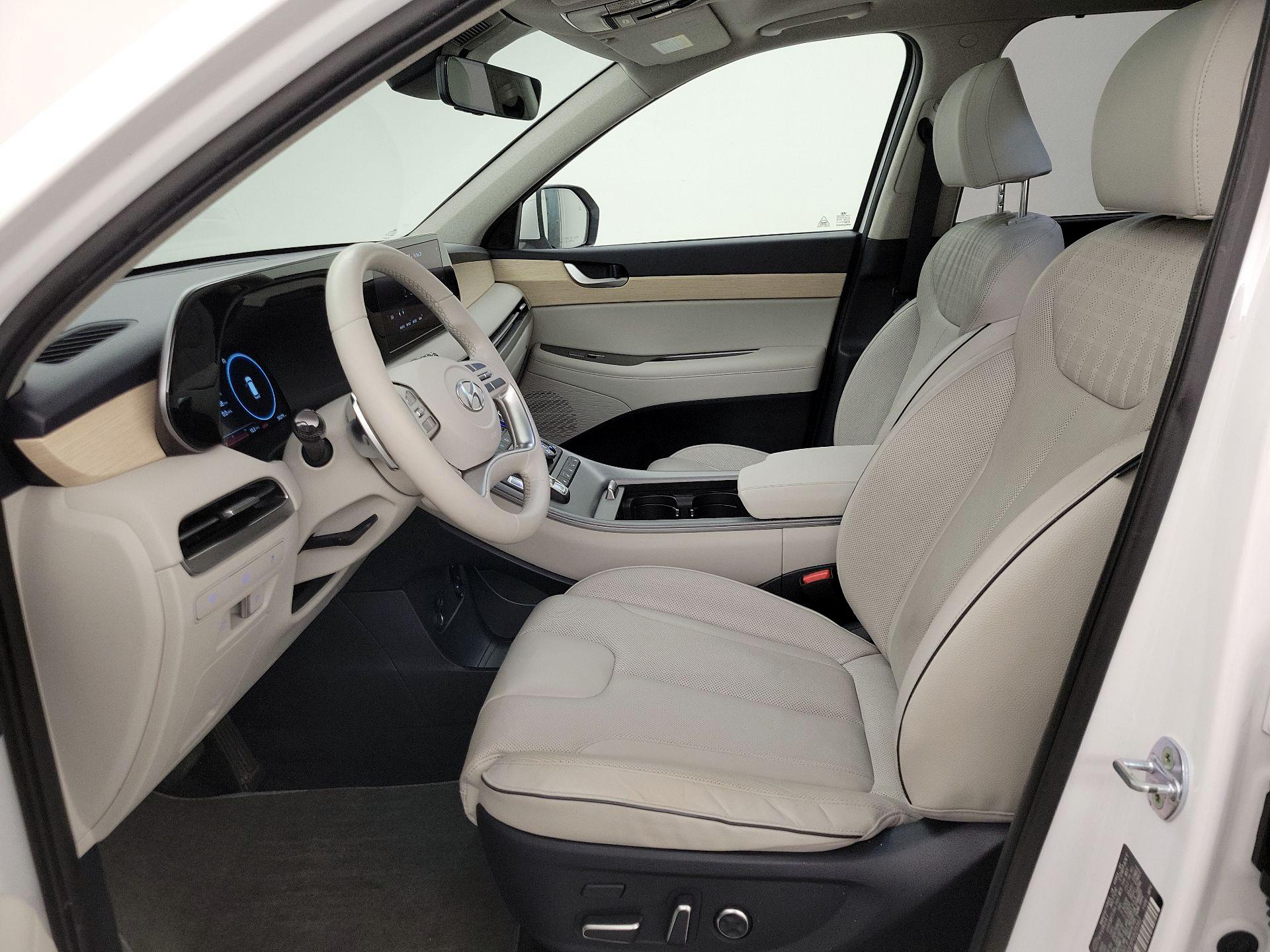 Thumbnail: 2023 Hyundai Palisade - 11