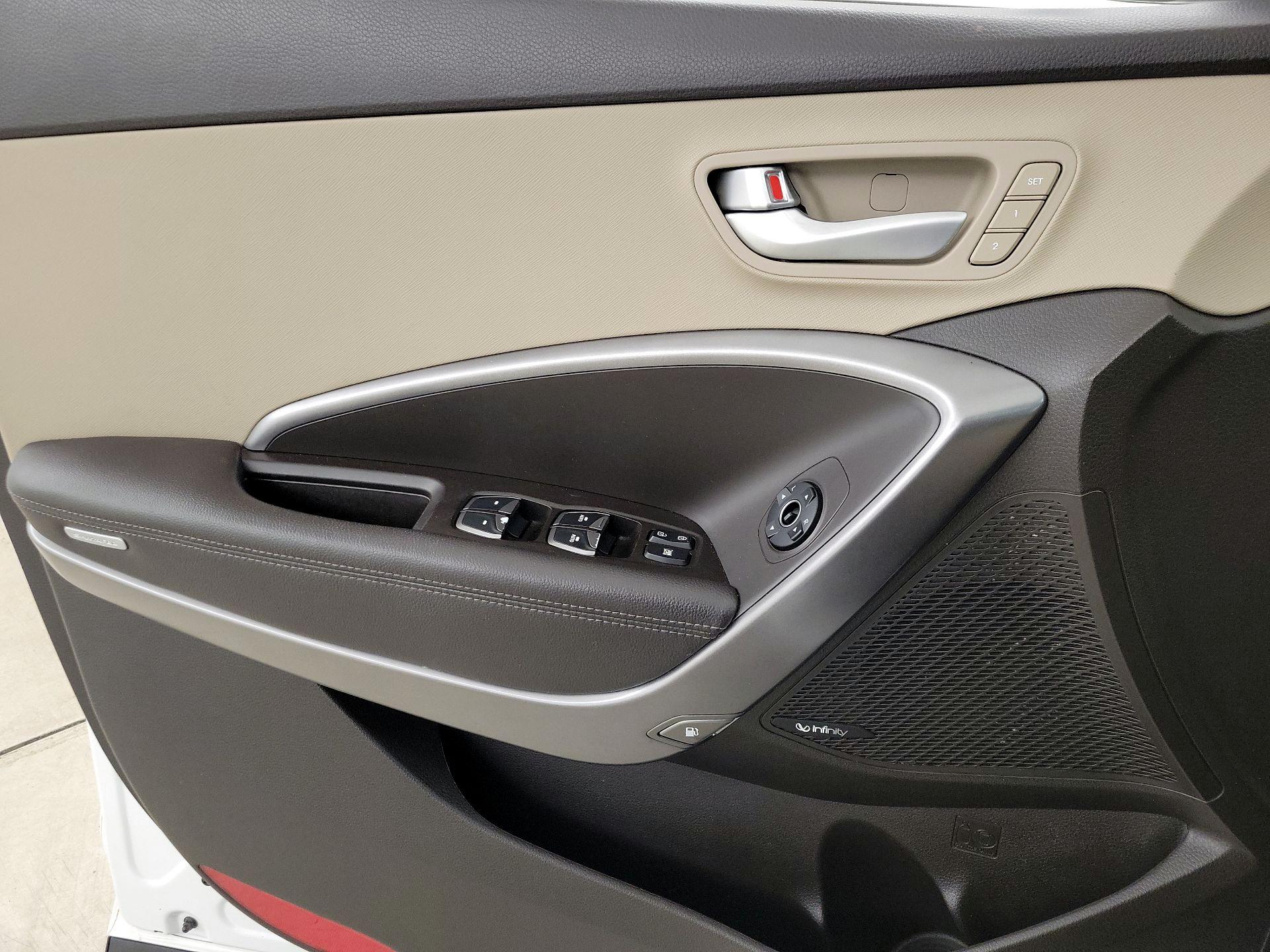 Thumbnail: 2017 Hyundai Santa Fe - 12