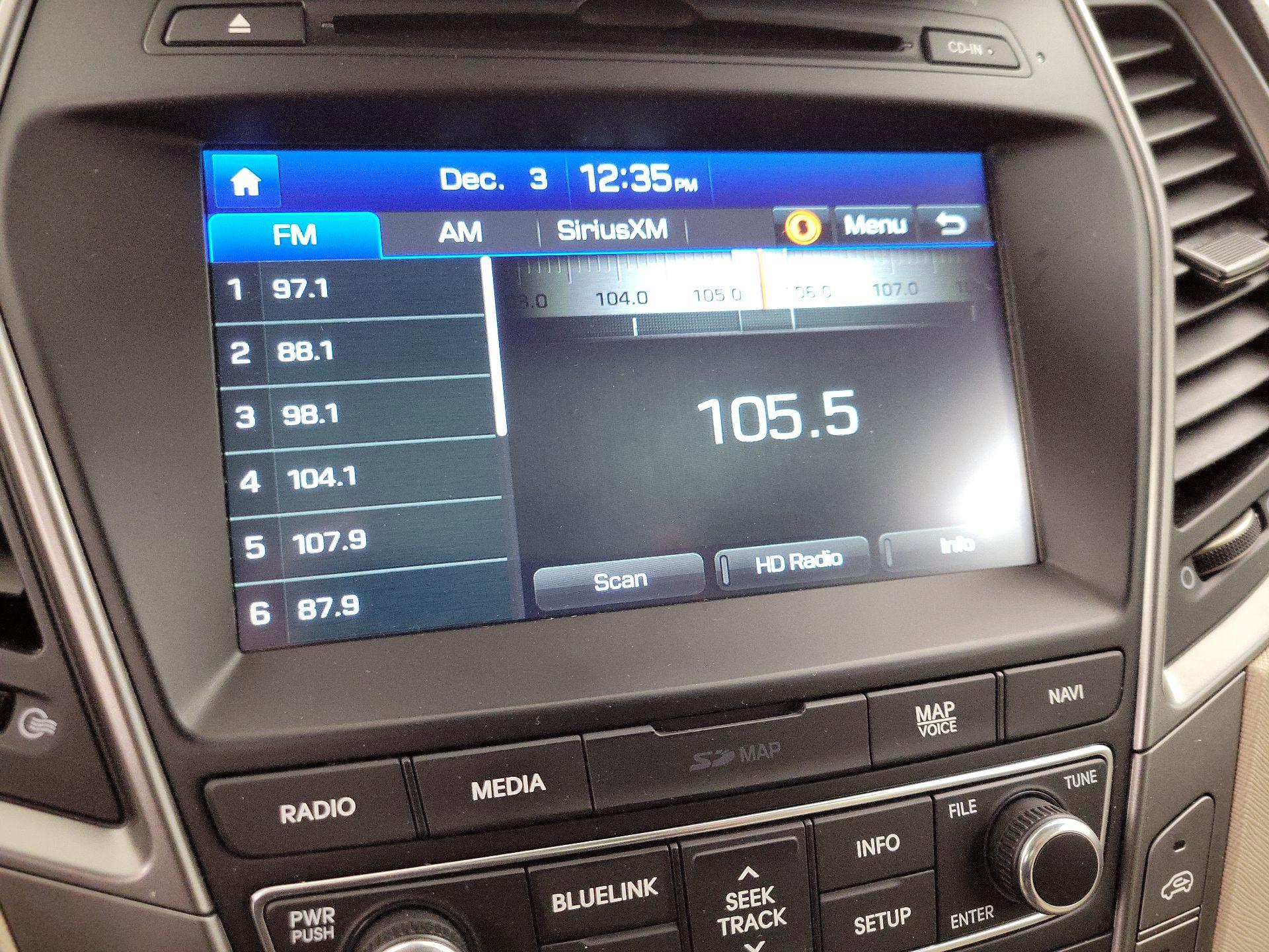 Thumbnail: 2017 Hyundai Santa Fe - 16