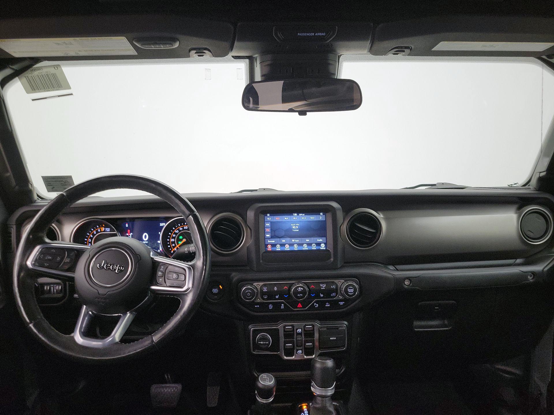 Thumbnail: 2020 Jeep Gladiator - 9