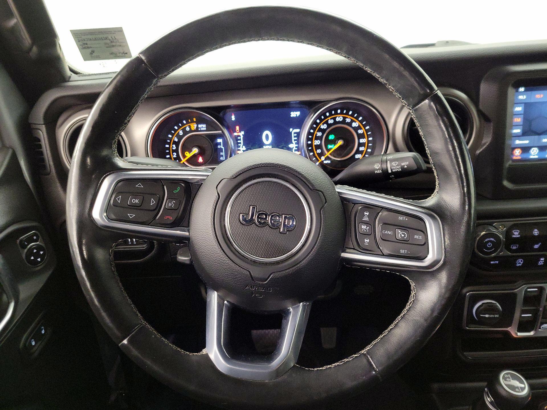 Thumbnail: 2020 Jeep Gladiator - 10