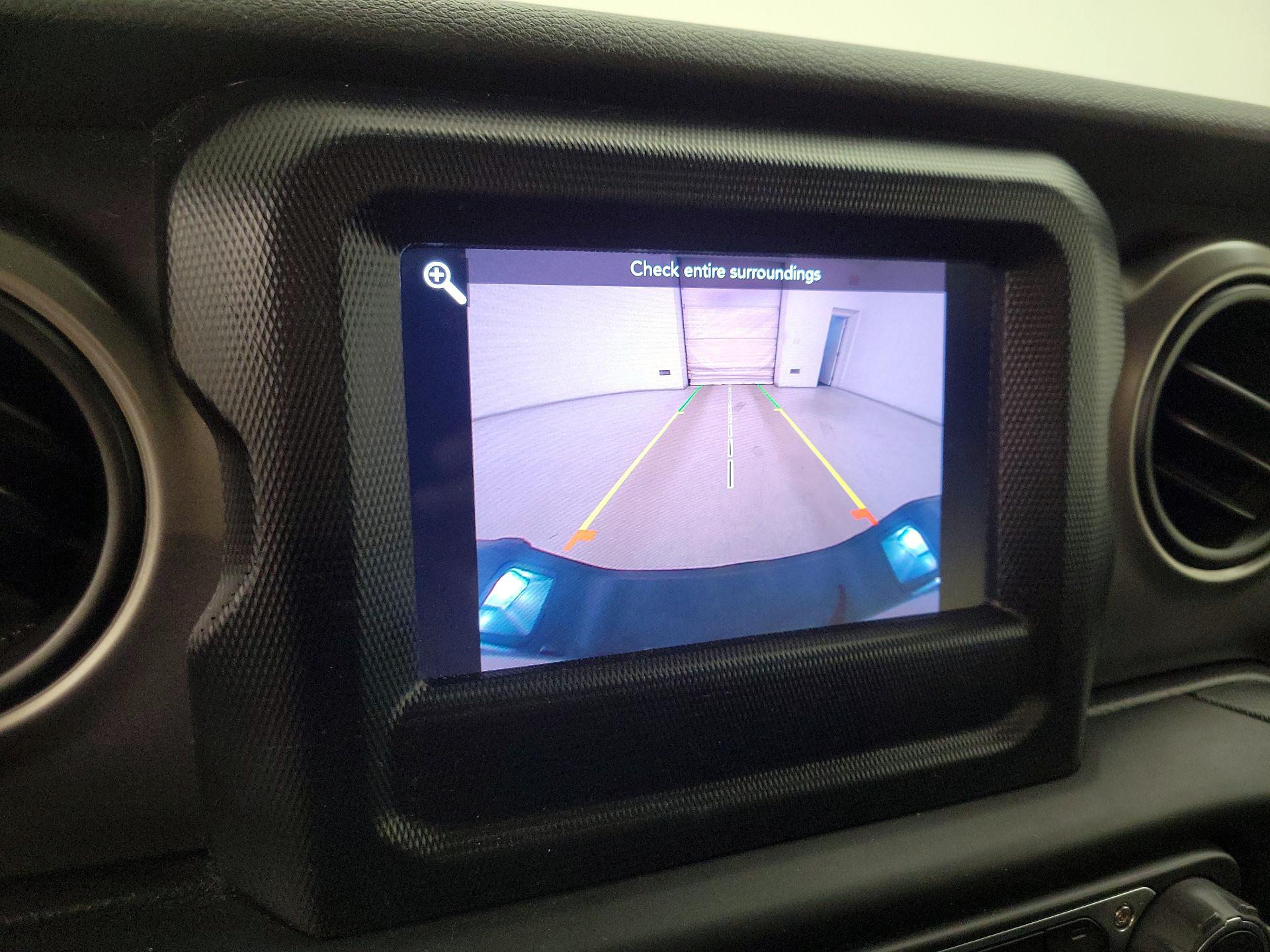 Thumbnail: 2020 Jeep Gladiator - 14