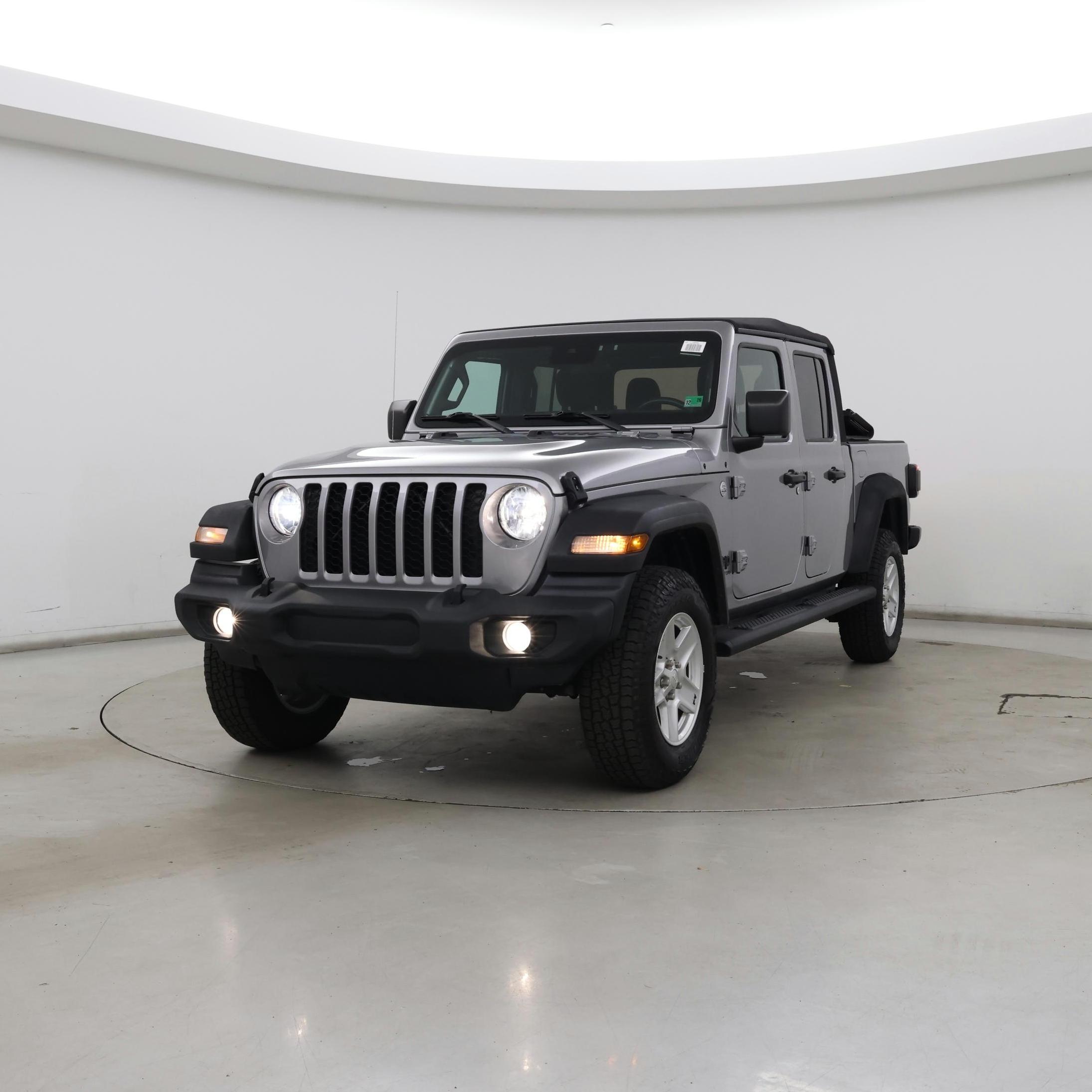 Thumbnail: 2020 Jeep Gladiator - 4