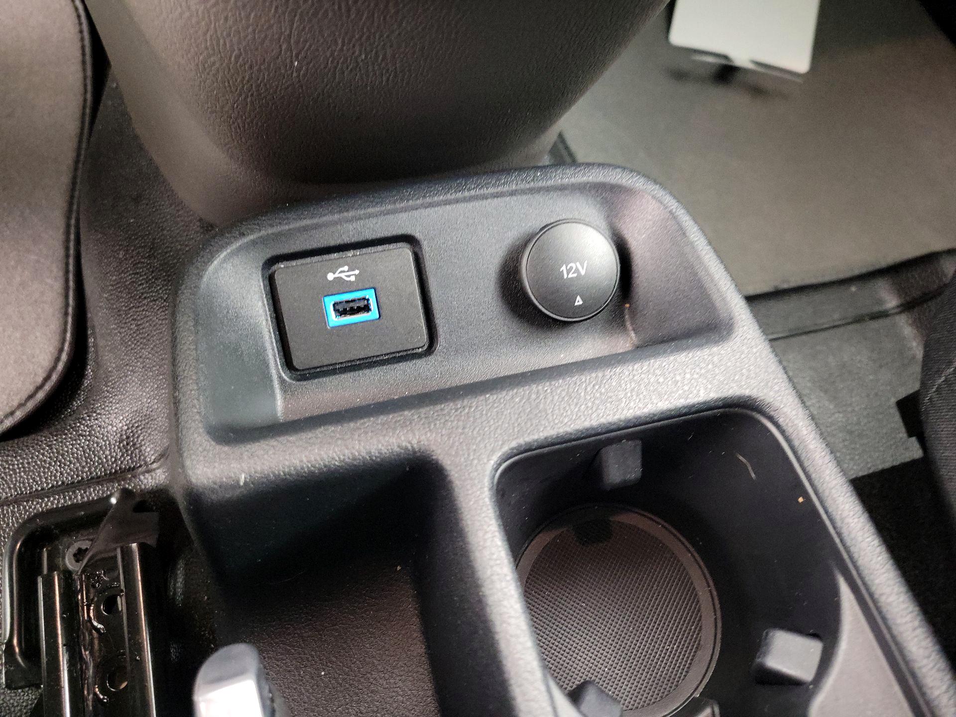 Thumbnail: 2022 Ford Transit Series - 18