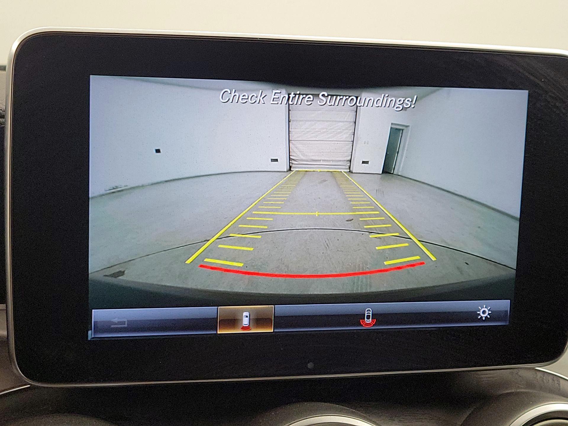 Thumbnail: 2017 Mercedes-Benz C-Class - 15