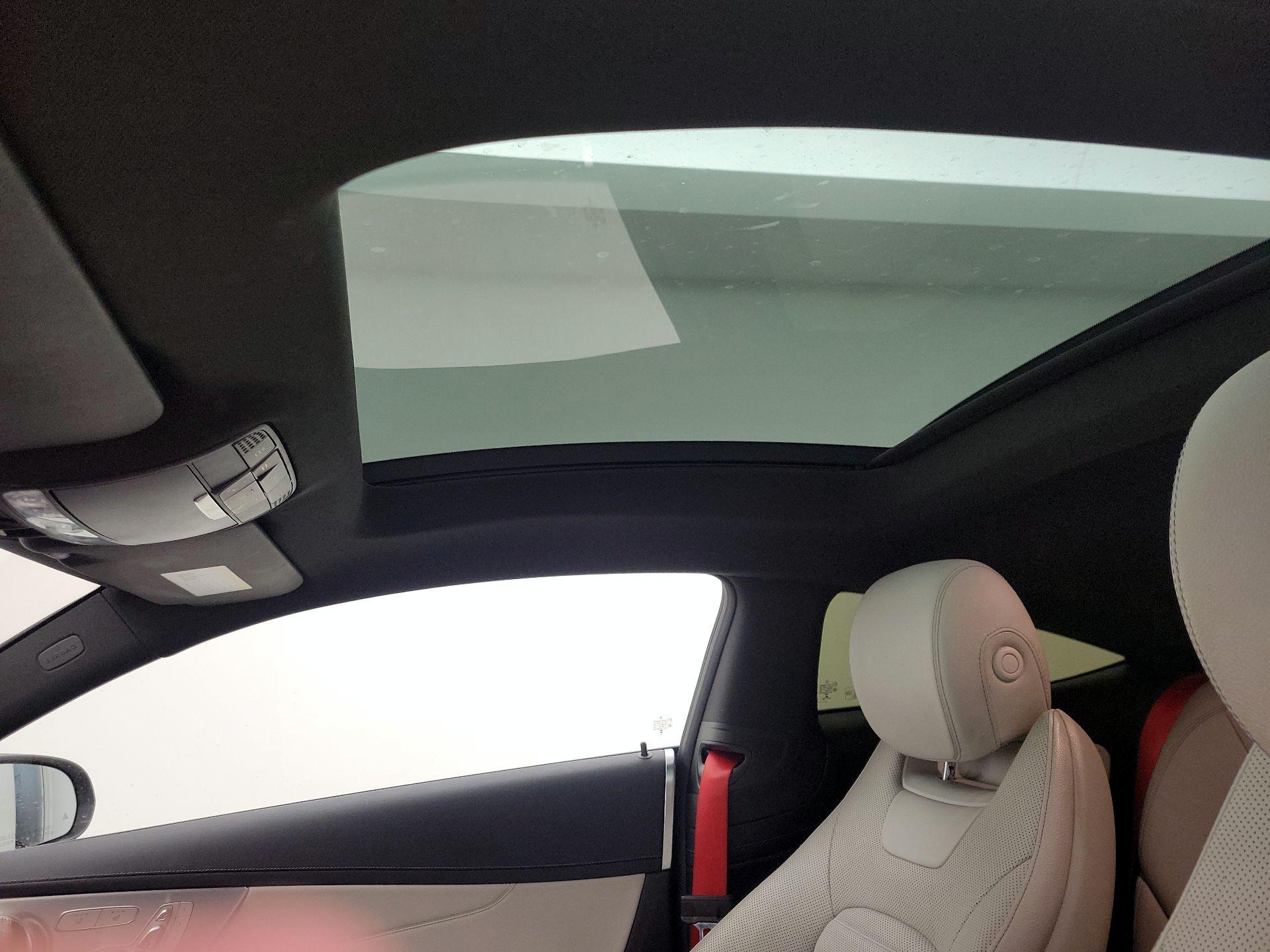 Thumbnail: 2017 Mercedes-Benz C-Class - 20