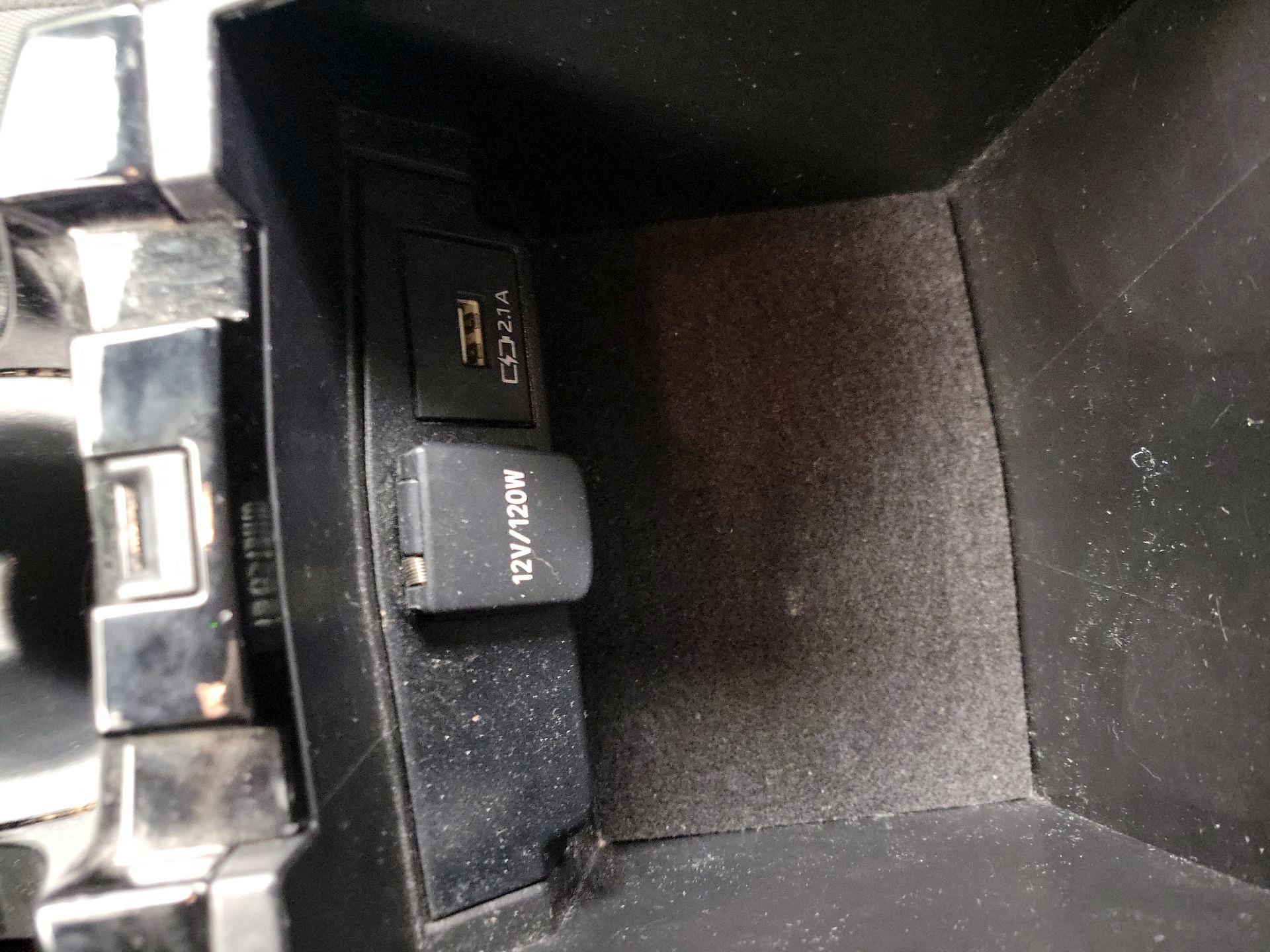 Thumbnail: 2021 Toyota Corolla - 18