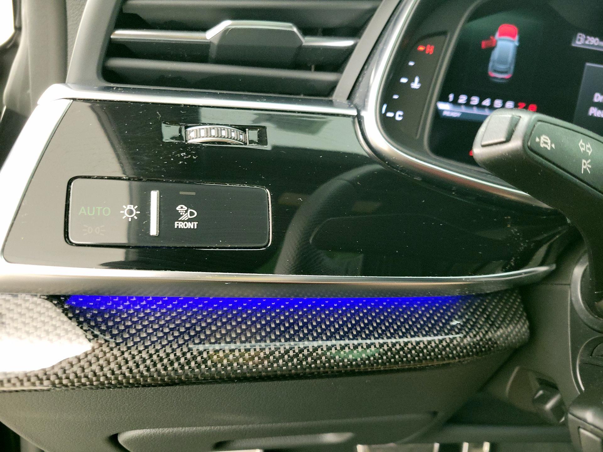 Thumbnail: 2021 Audi SQ8 - 13