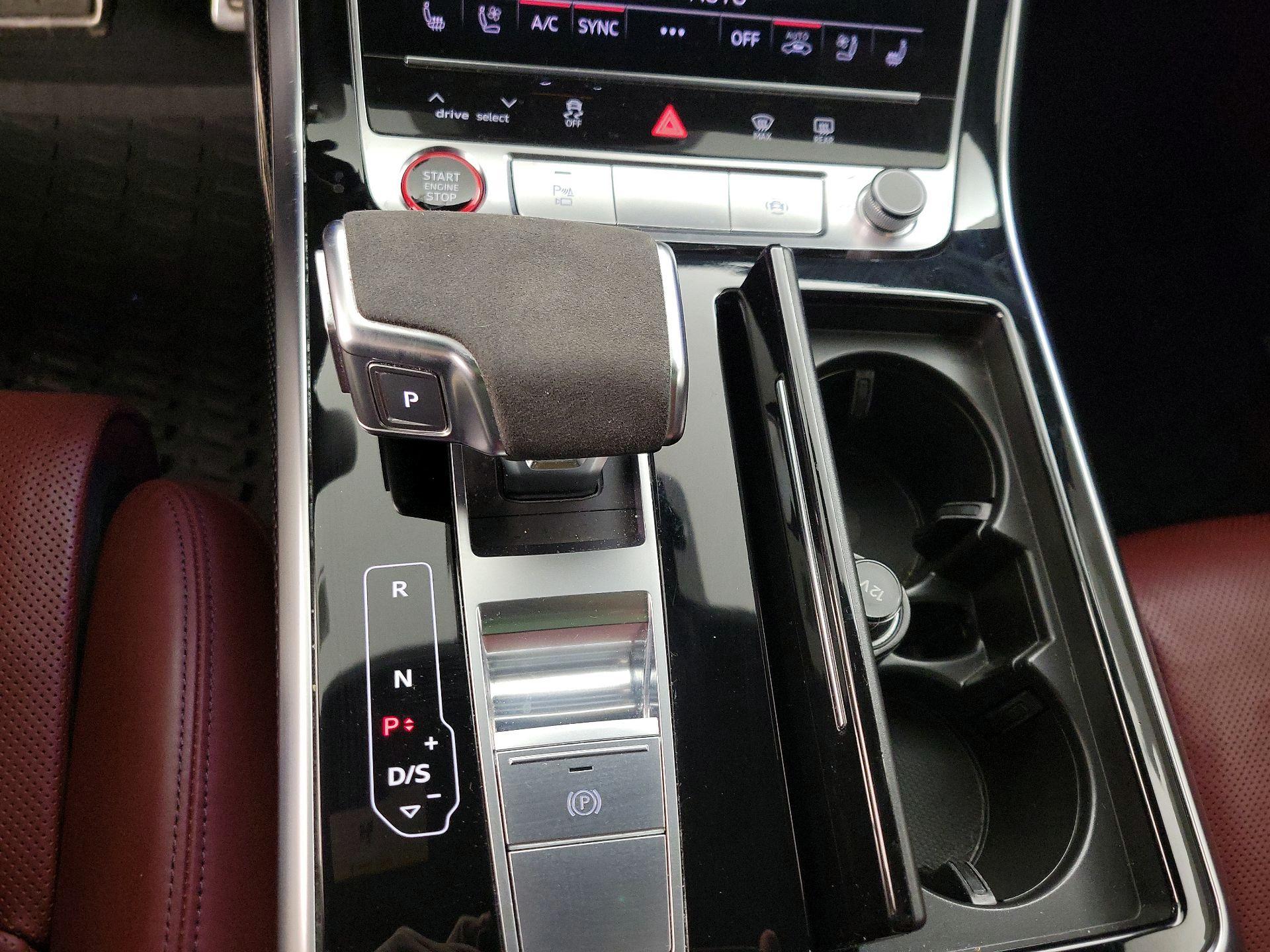 Thumbnail: 2021 Audi SQ8 - 18