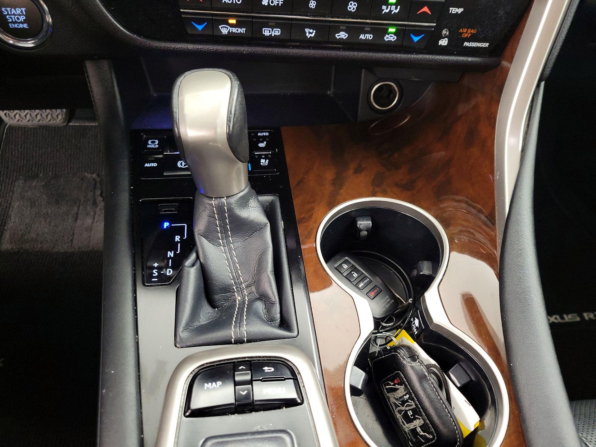 Thumbnail: 2017 Lexus RX - 18