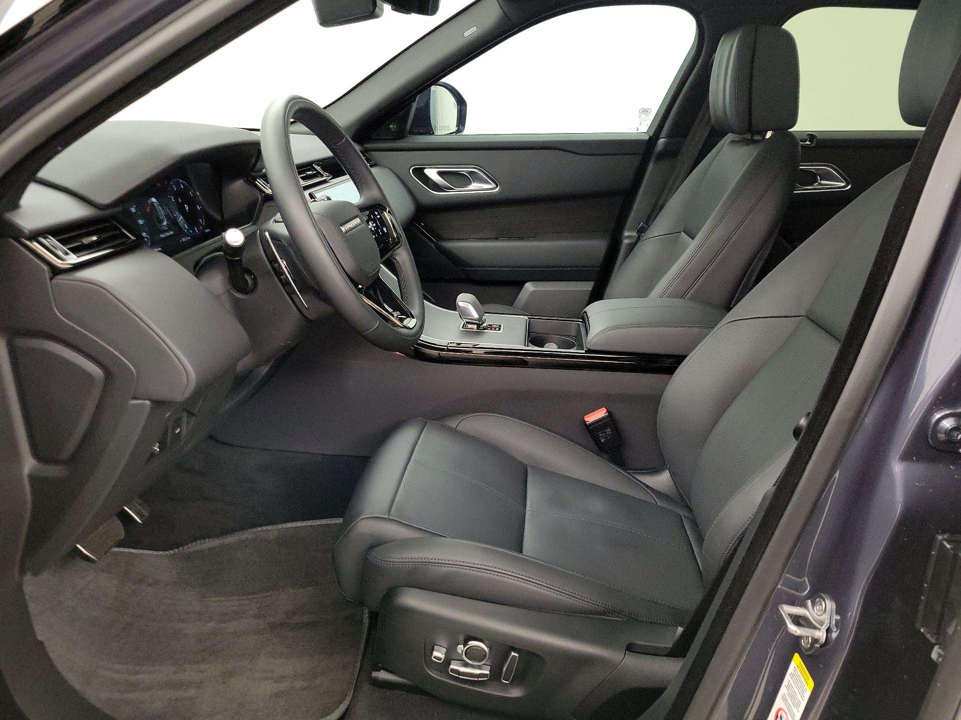 Thumbnail: 2024 Land Rover Range Rover Velar - 11