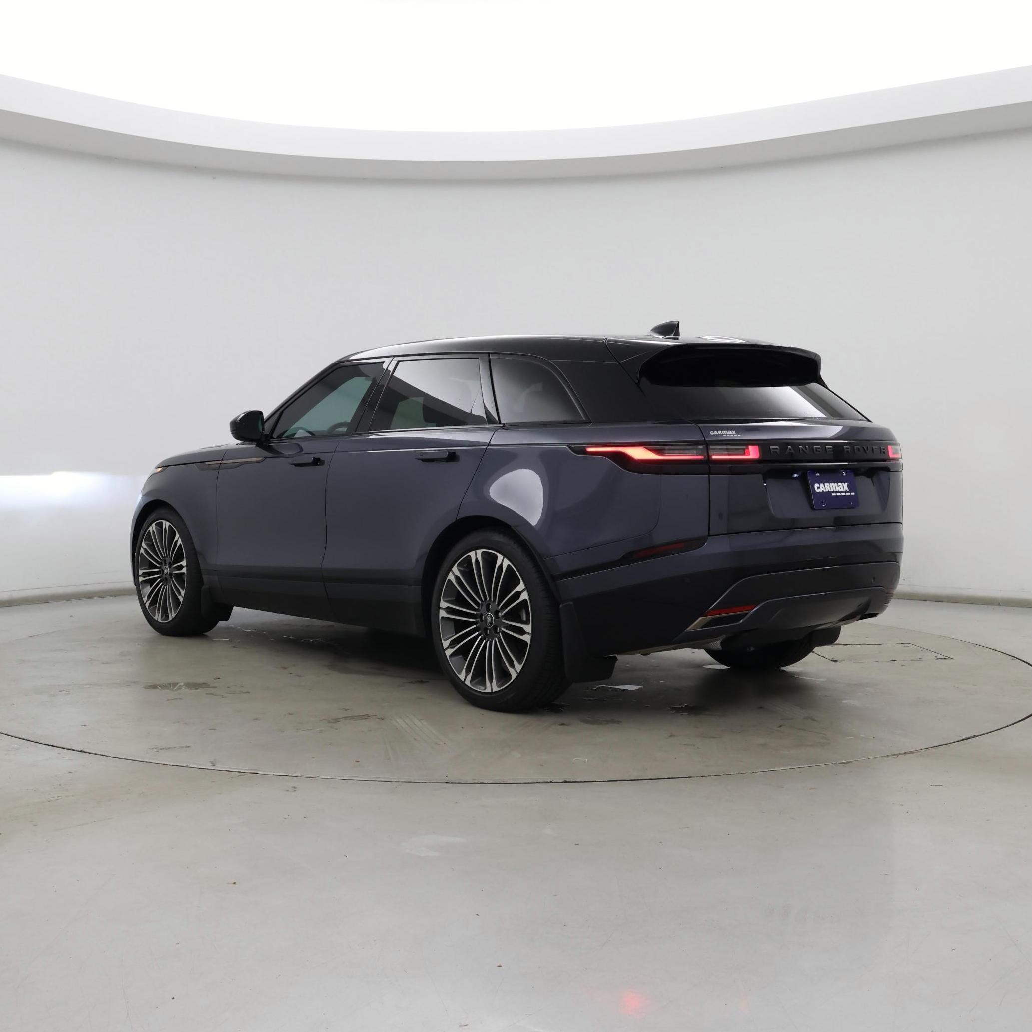 Thumbnail: 2024 Land Rover Range Rover Velar - 2
