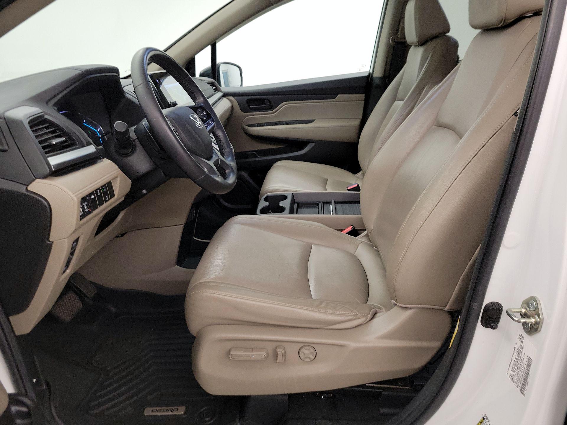 Thumbnail: 2020 Honda Odyssey - 11