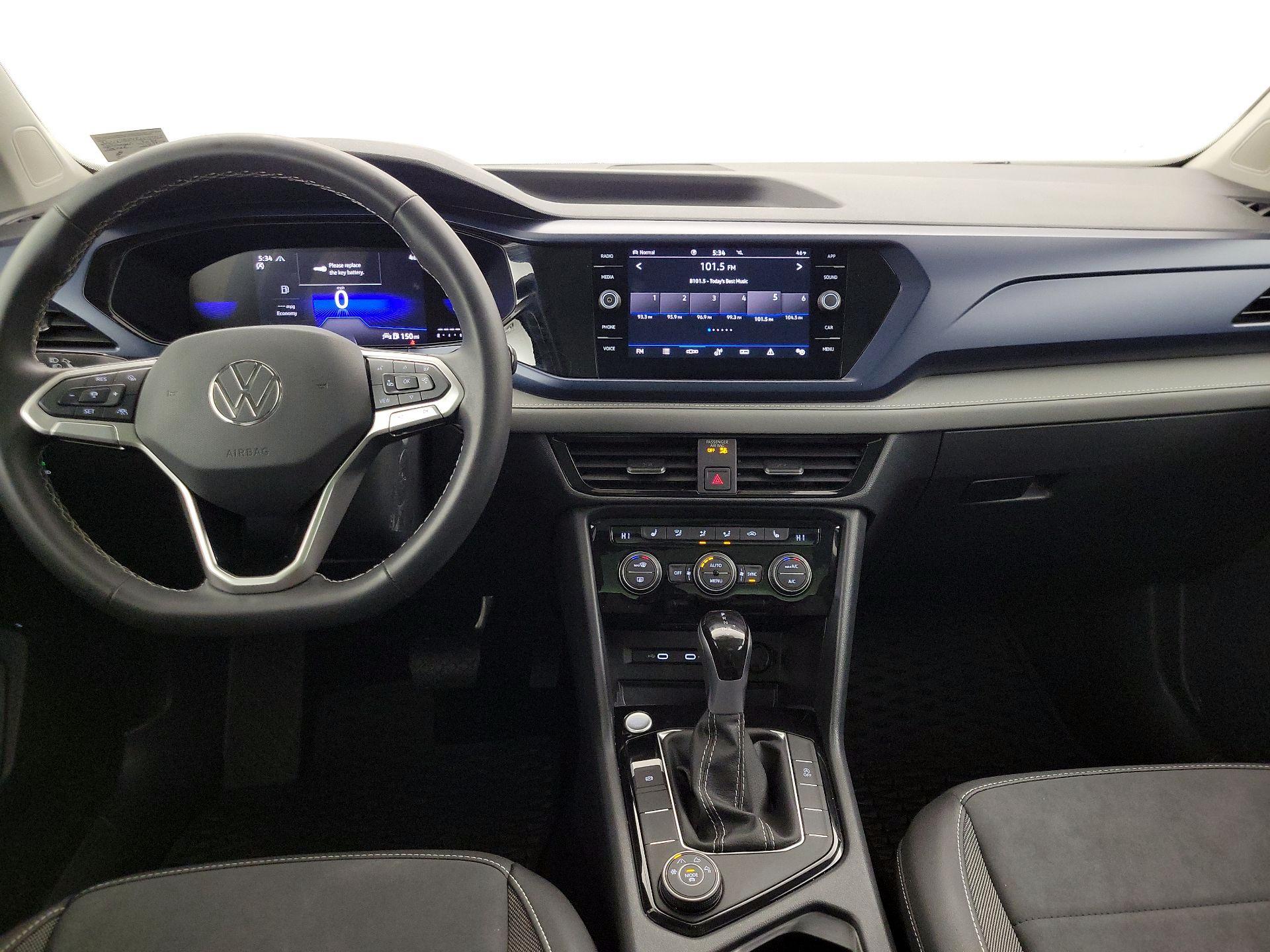 Thumbnail: 2024 Volkswagen Taos - 9