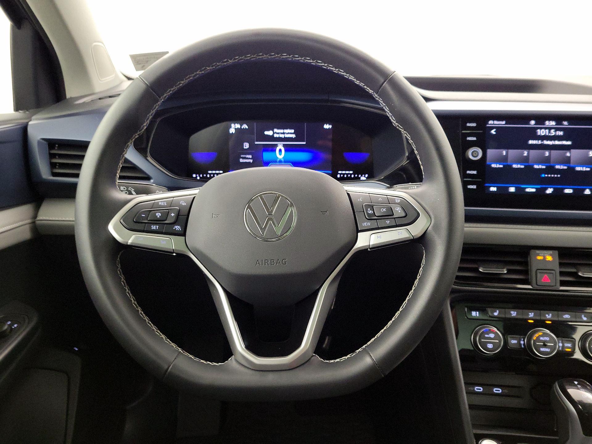 Thumbnail: 2024 Volkswagen Taos - 10