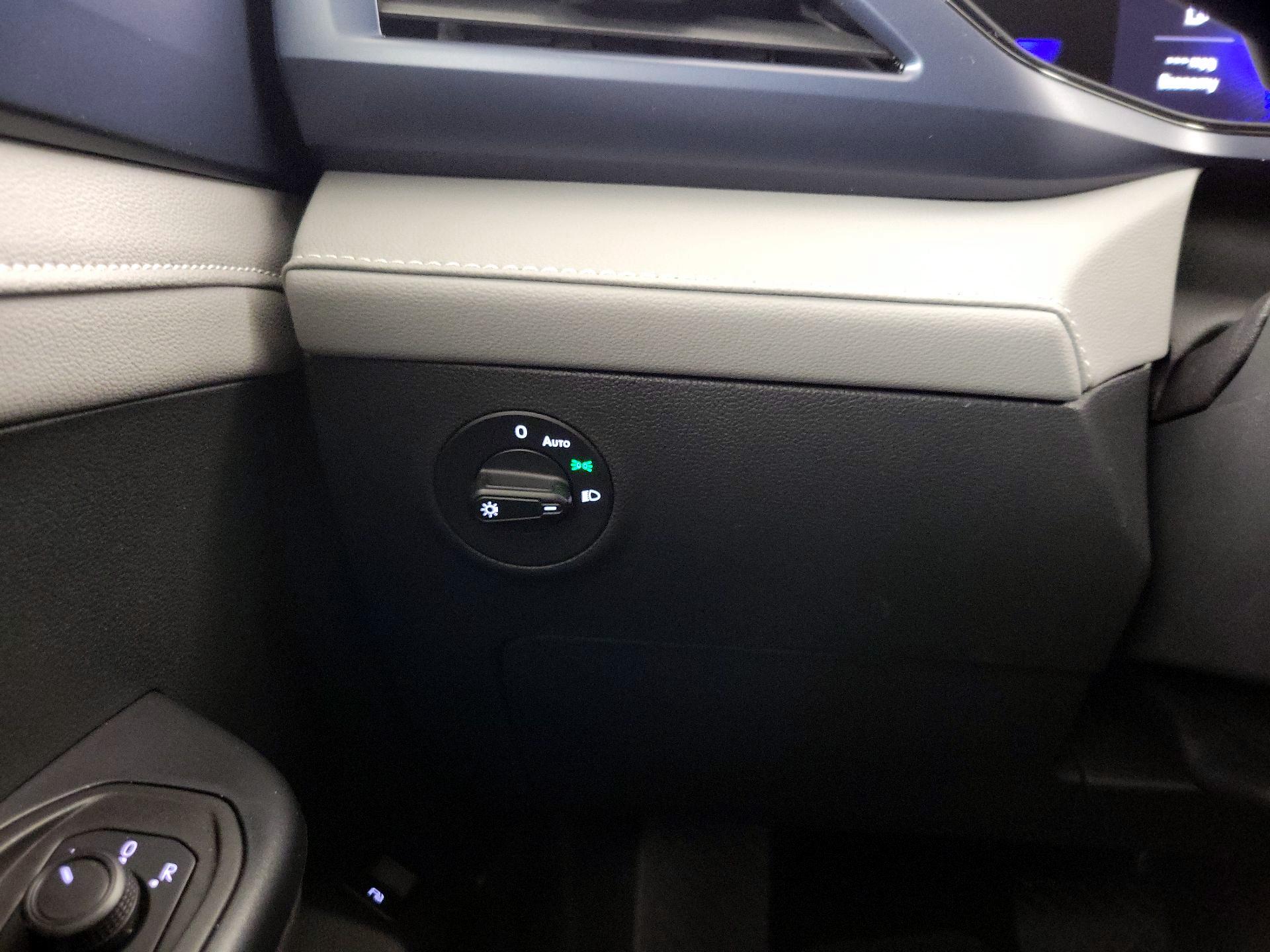 Thumbnail: 2024 Volkswagen Taos - 13