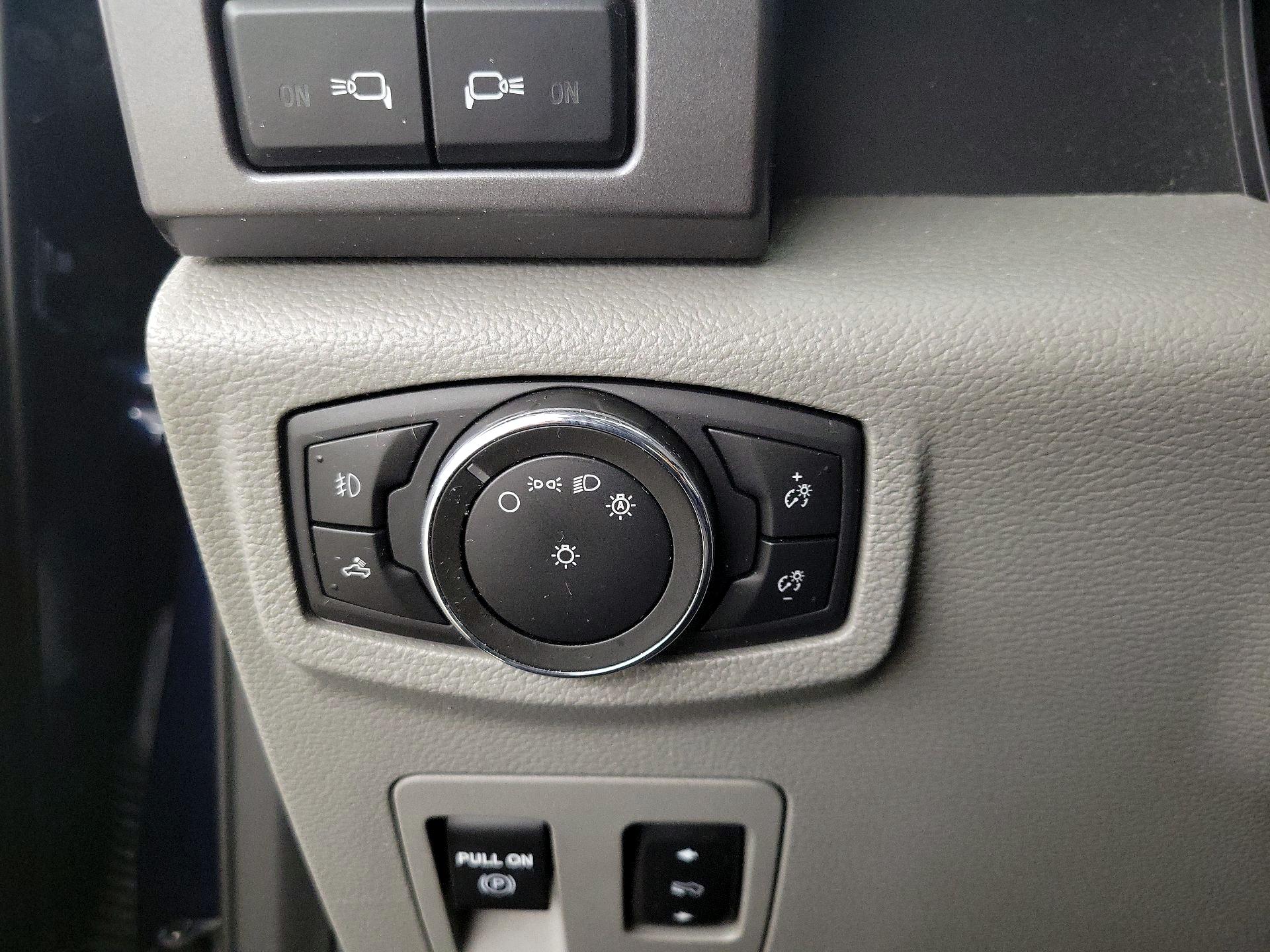 Thumbnail: 2020 Ford F-150 - 13