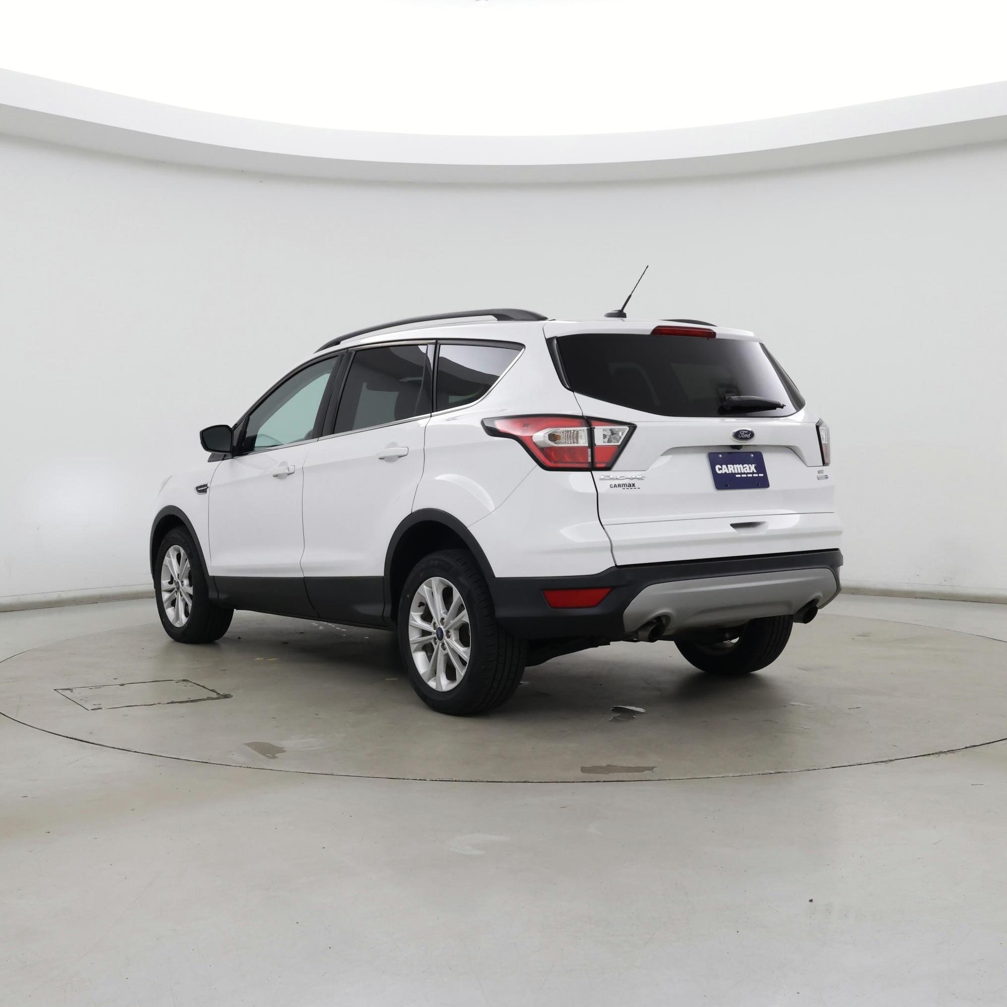 Thumbnail: 2017 Ford Escape - 2