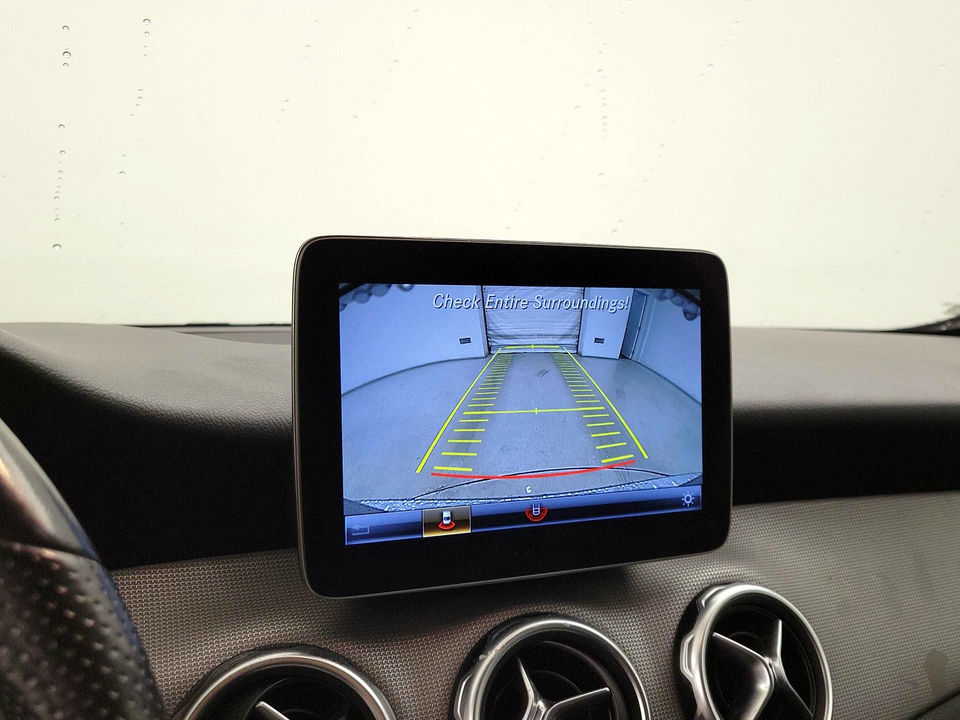 Thumbnail: 2019 Mercedes-Benz GLA - 14