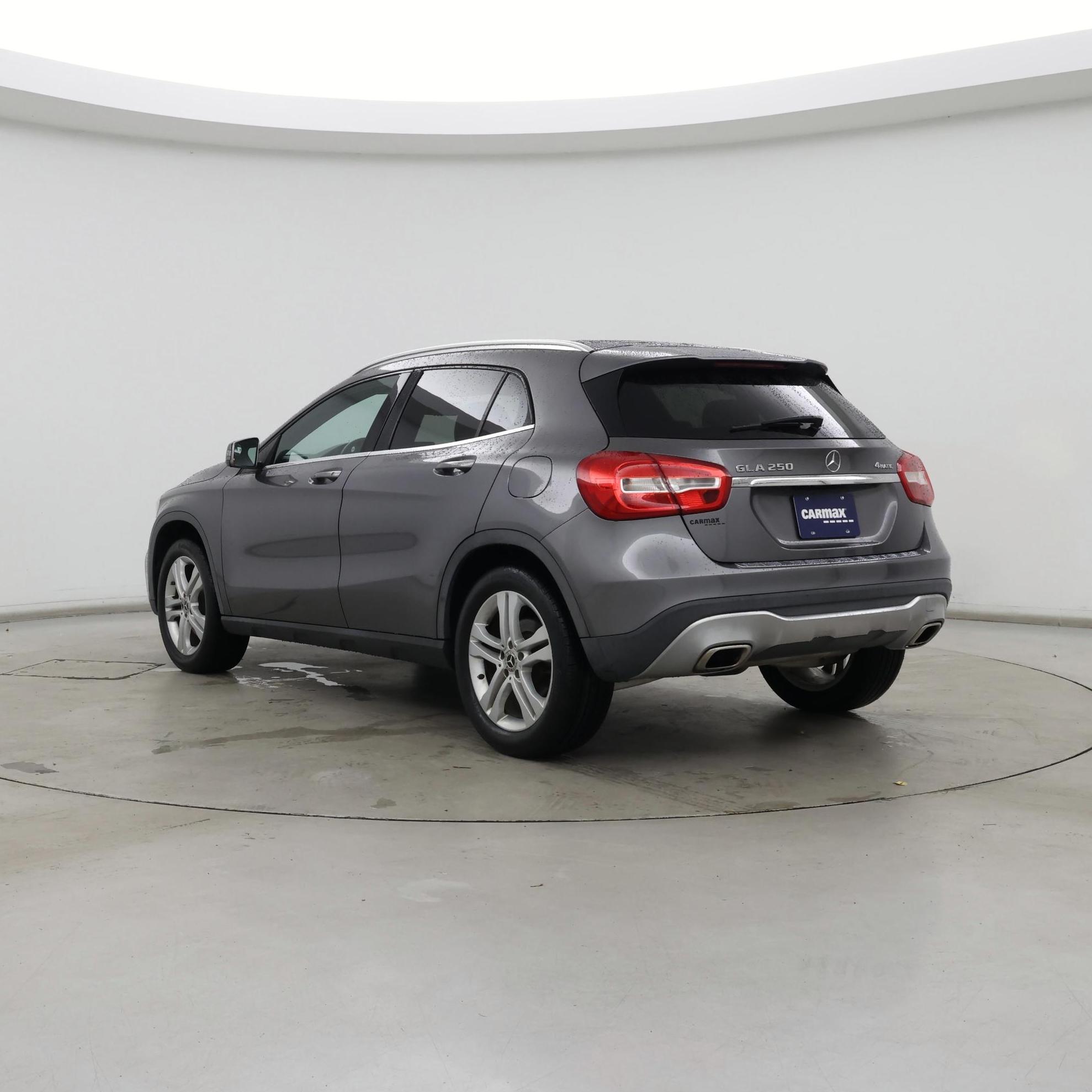 Thumbnail: 2019 Mercedes-Benz GLA - 2