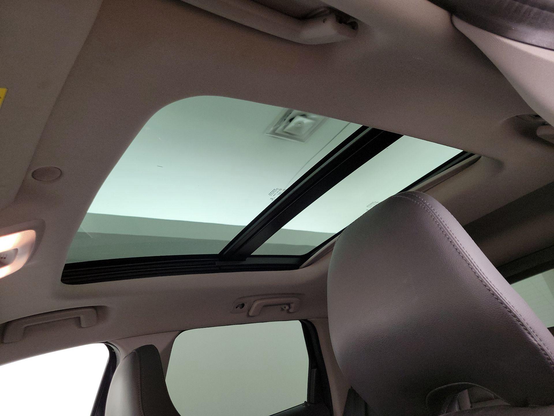 Thumbnail: 2016 Volvo XC60 - 20