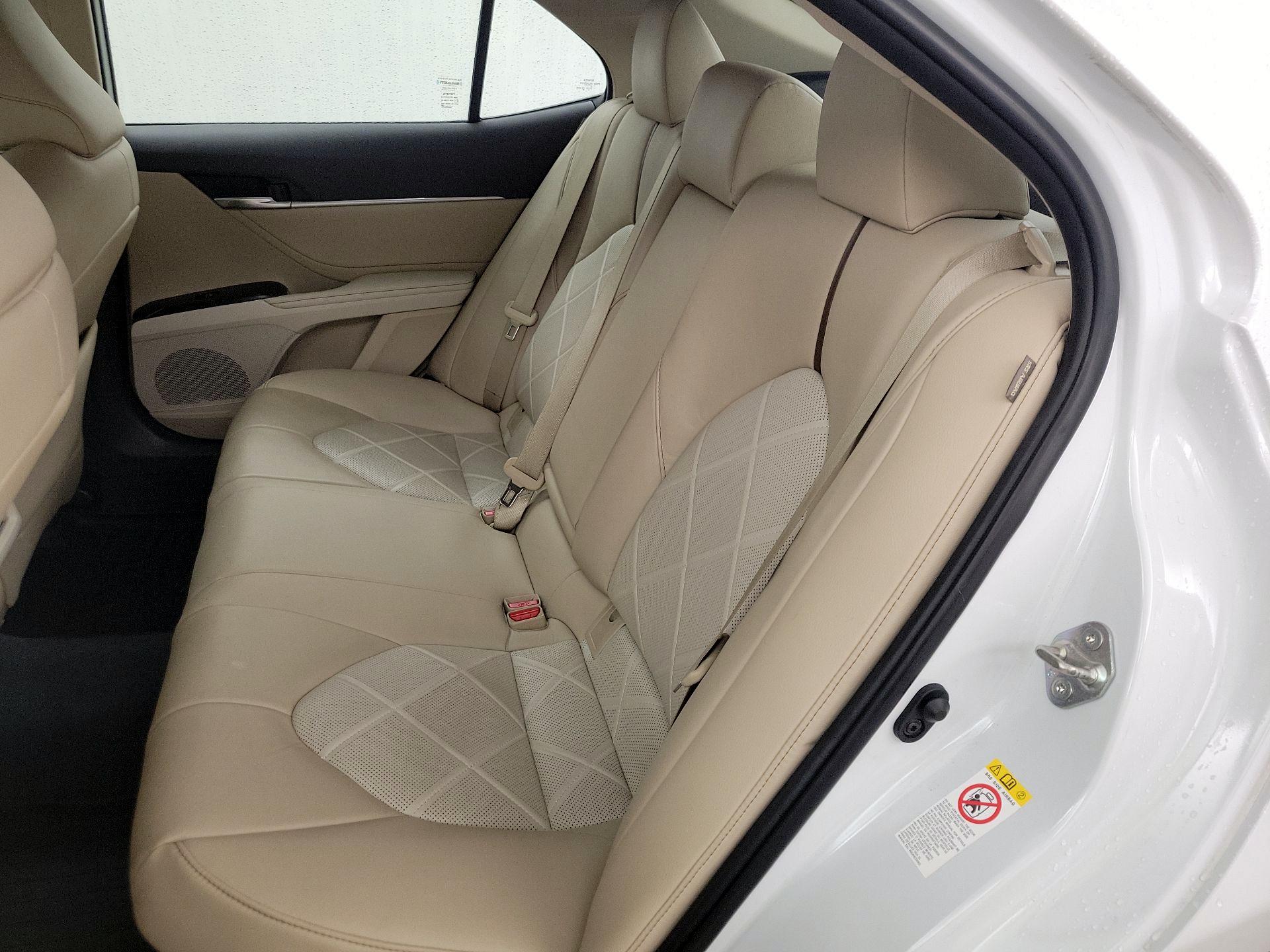 Thumbnail: 2018 Toyota Camry - 20