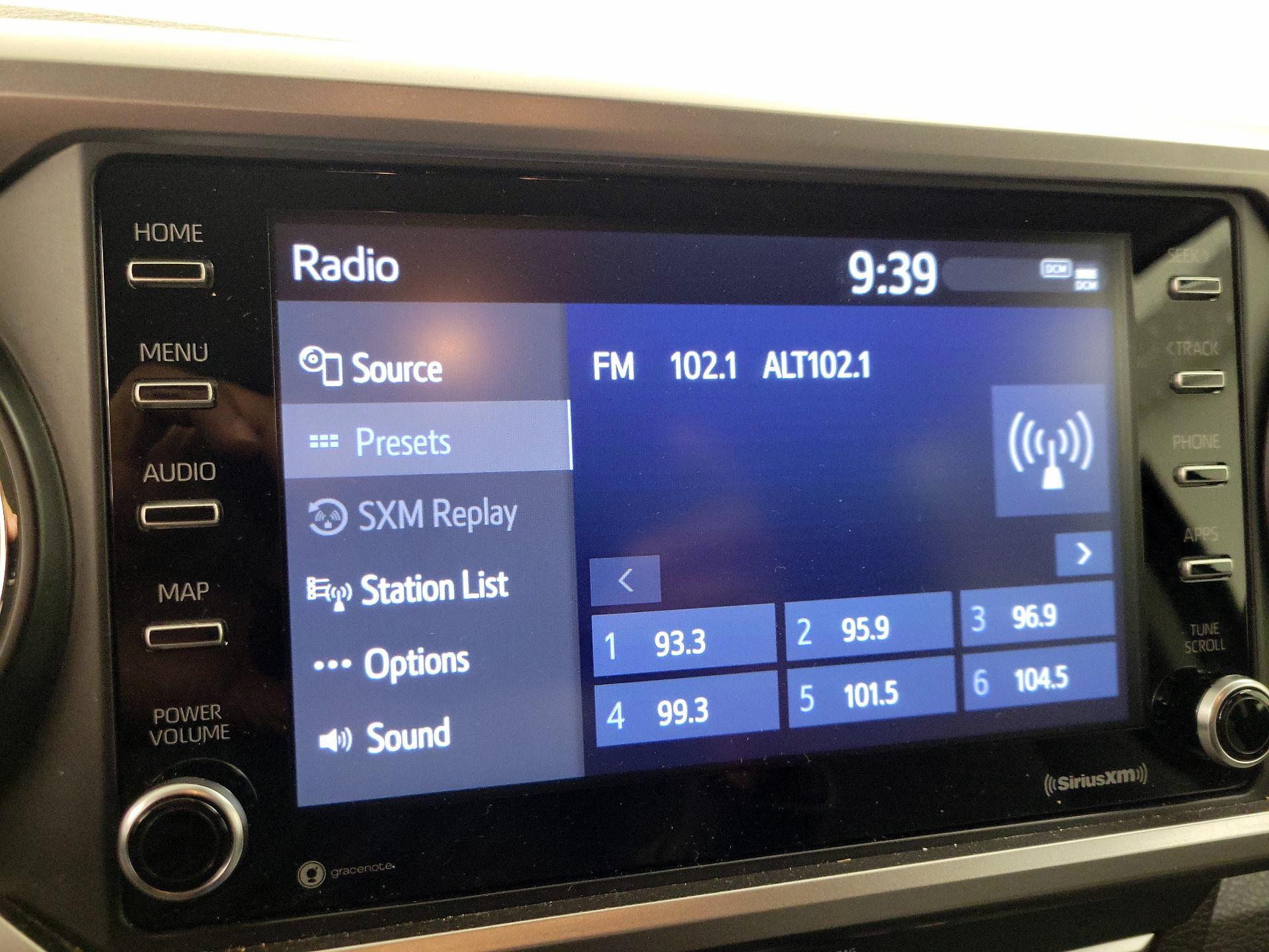 Thumbnail: 2023 Toyota Tacoma - 15