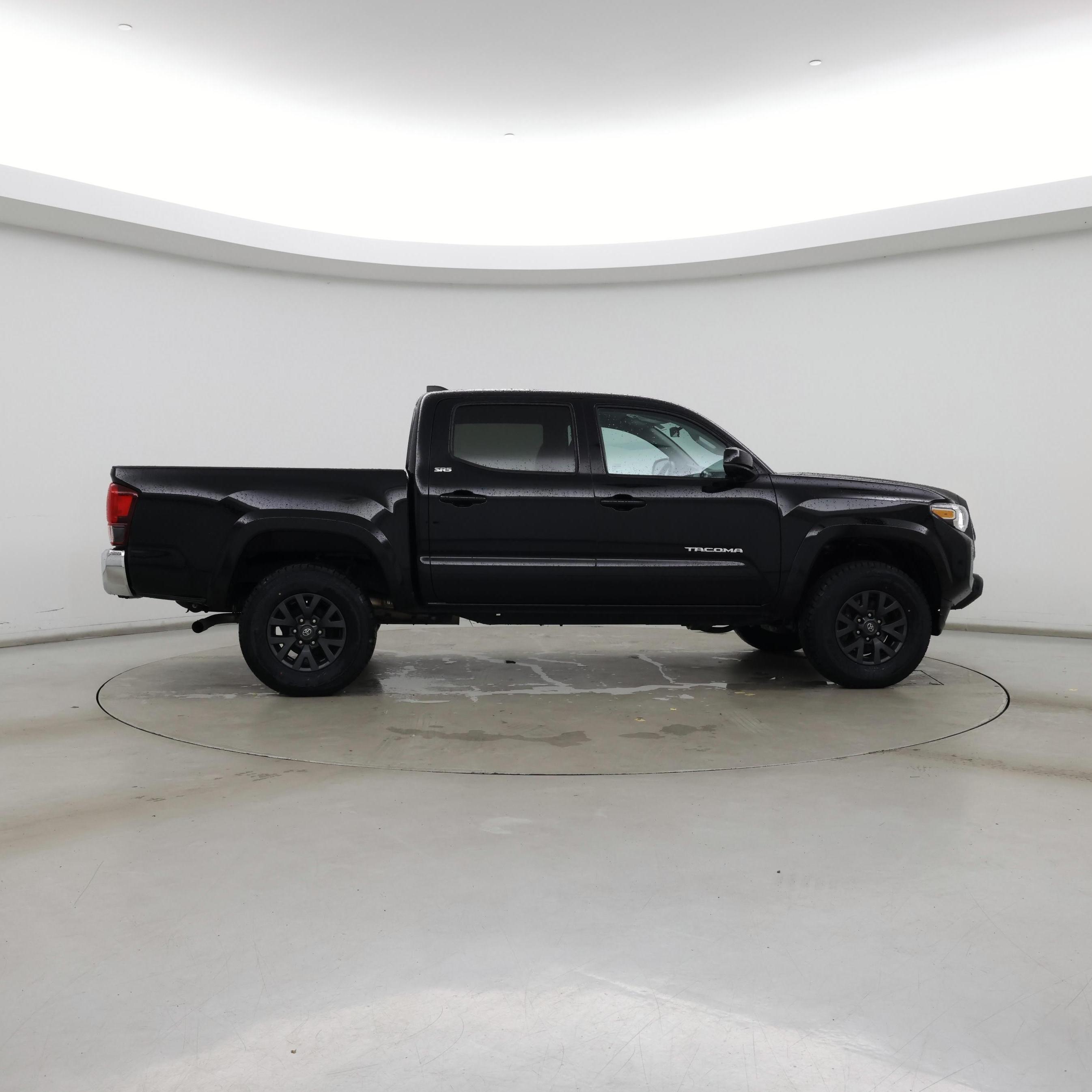 Thumbnail: 2023 Toyota Tacoma - 7