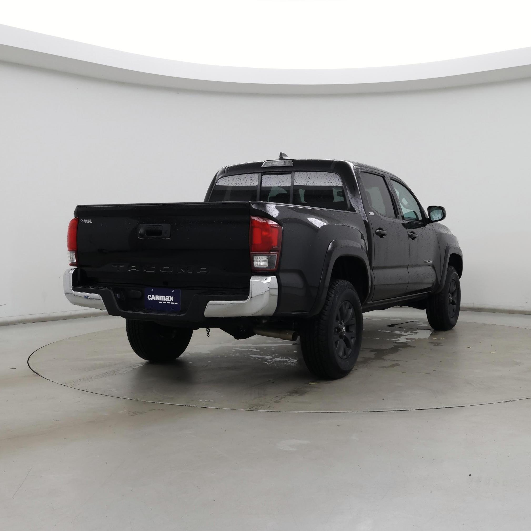 Thumbnail: 2023 Toyota Tacoma - 8