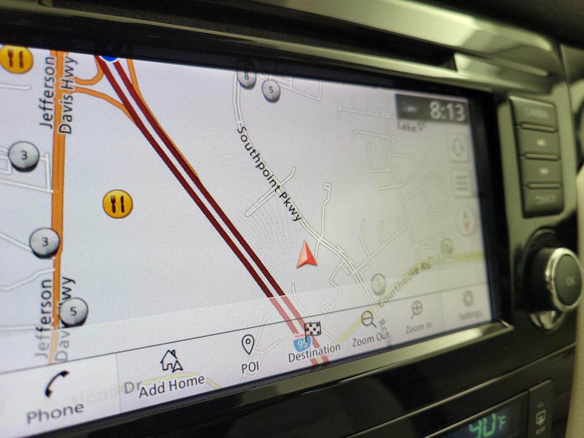 Thumbnail: 2022 Nissan Rogue Sport - 14