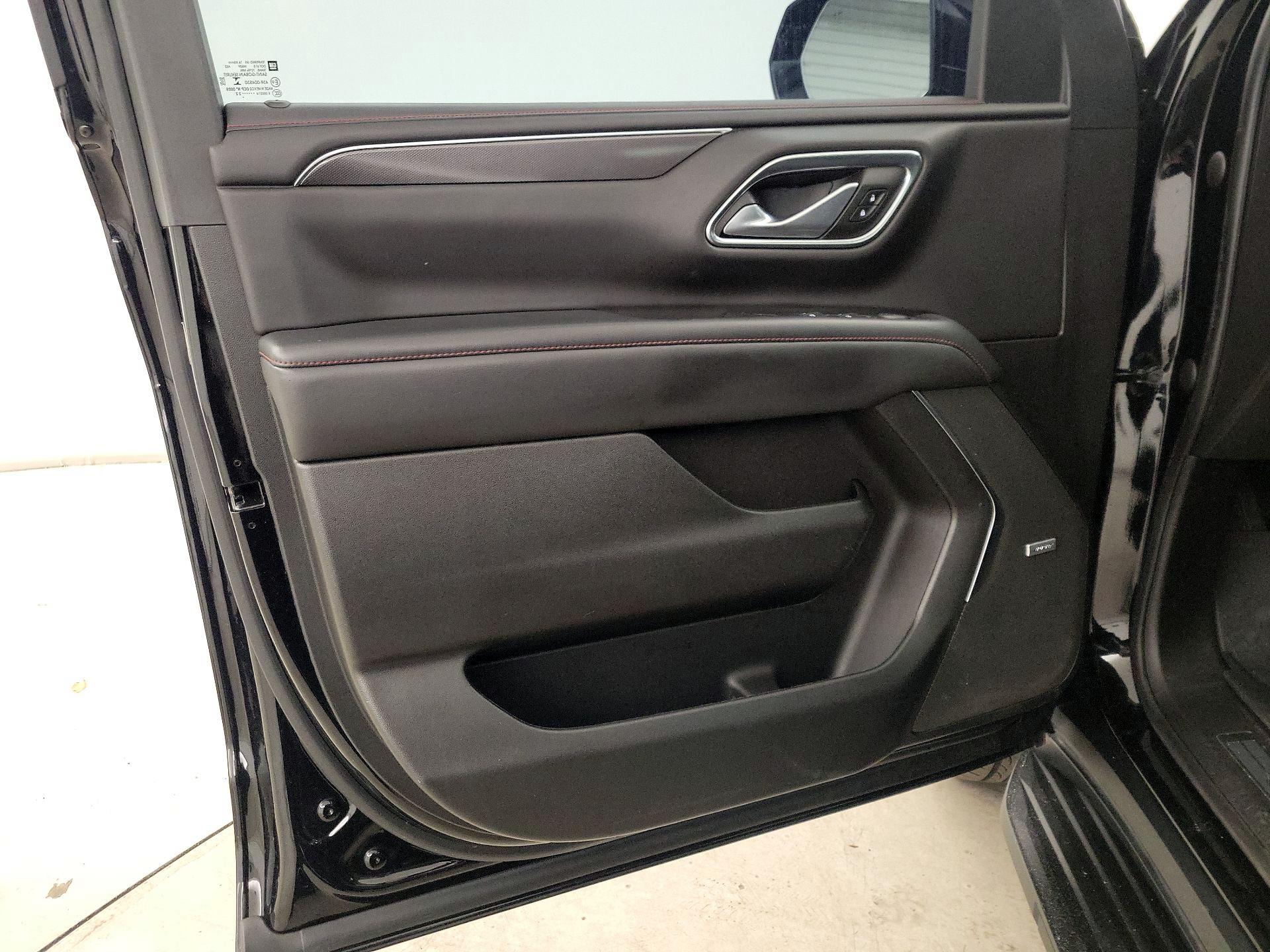 Thumbnail: 2022 Chevrolet Suburban - 12