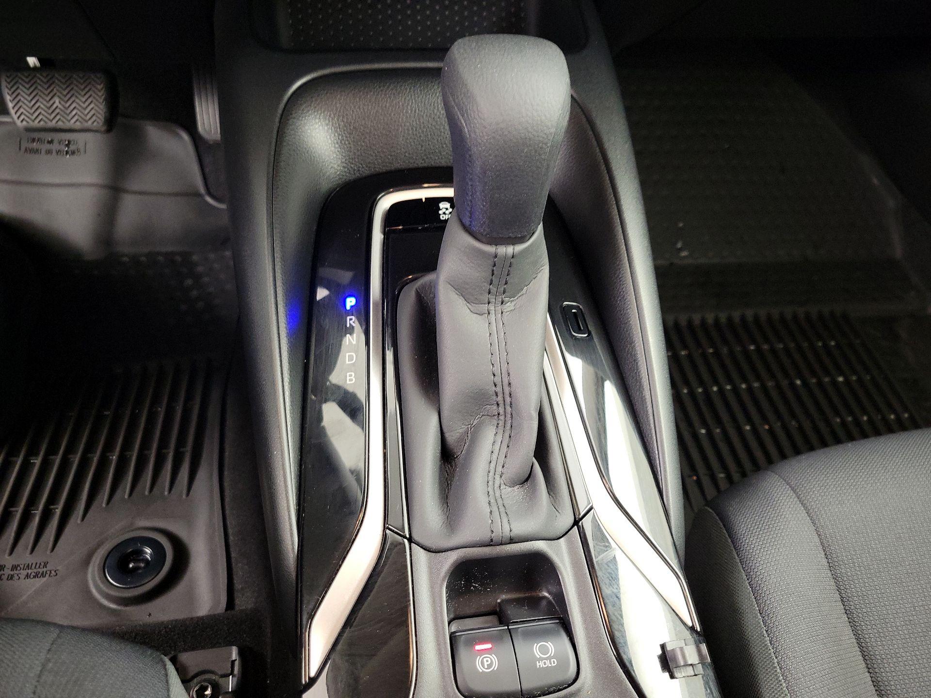 Thumbnail: 2022 Toyota Corolla - 17