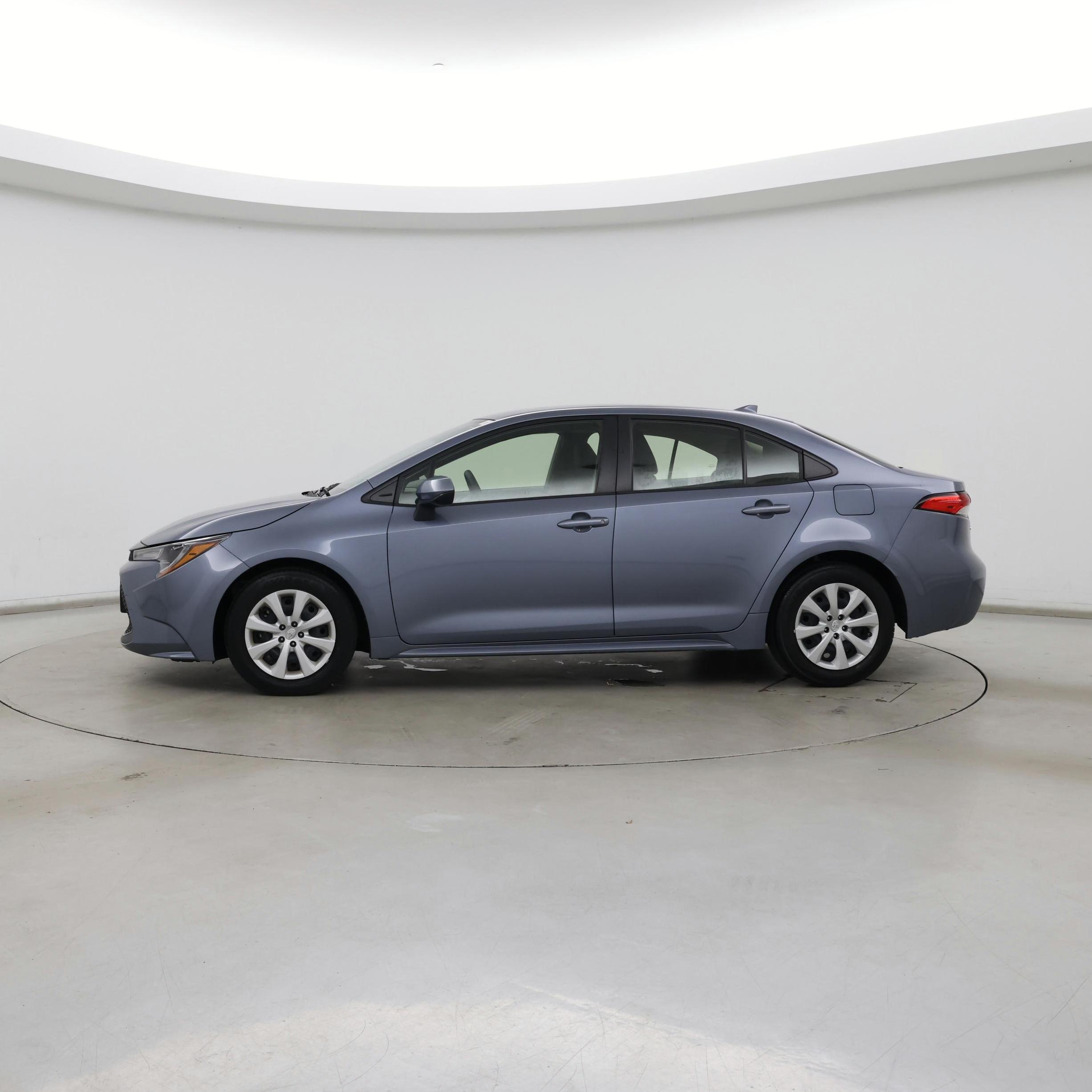 Thumbnail: 2022 Toyota Corolla - 3